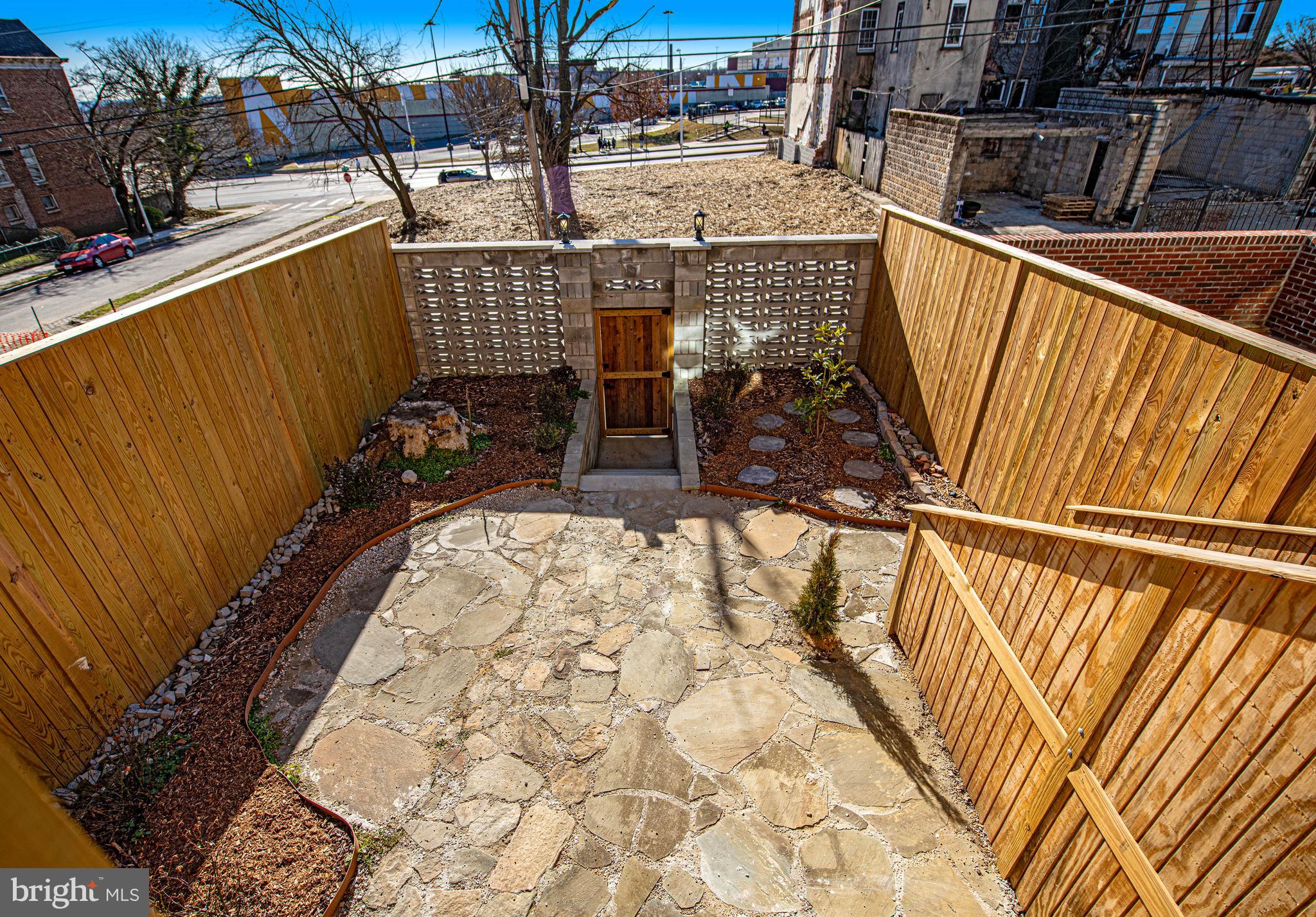 WOODBROOK - Residential