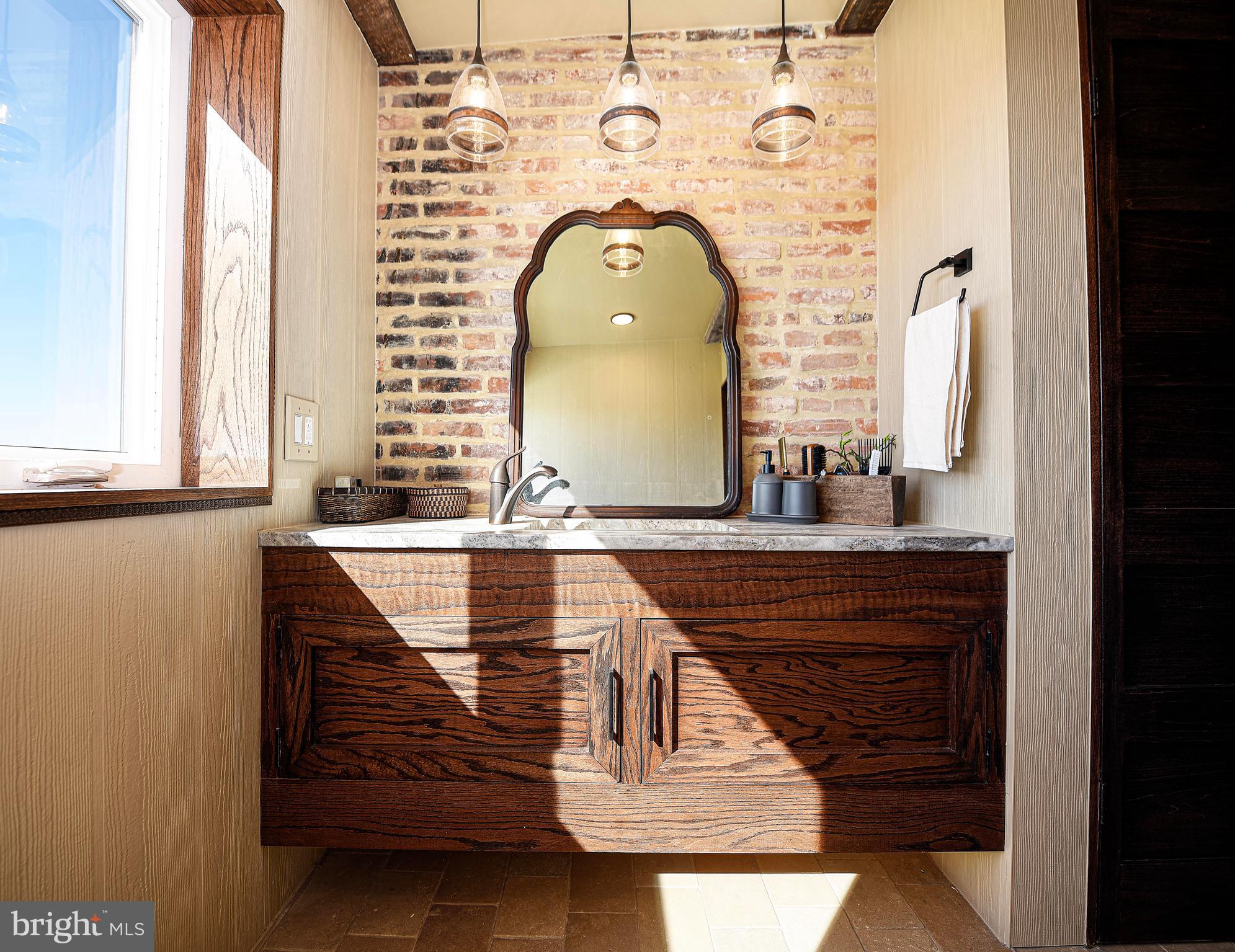 WOODBROOK - Residential