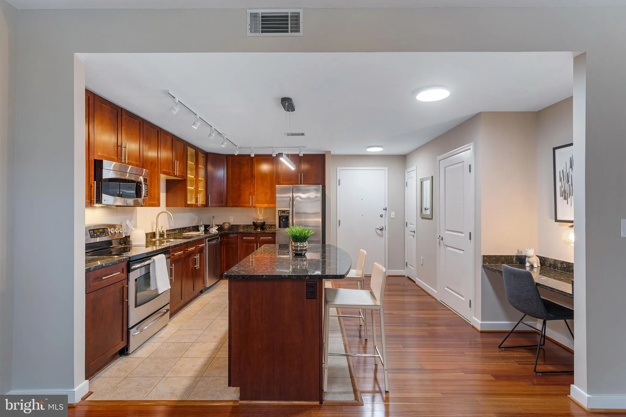 Additional image 70 of 157 Fleet Street Unit 909, National Harbor, MD 20745
