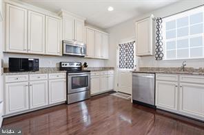 8333 SCOTLAND LOOP