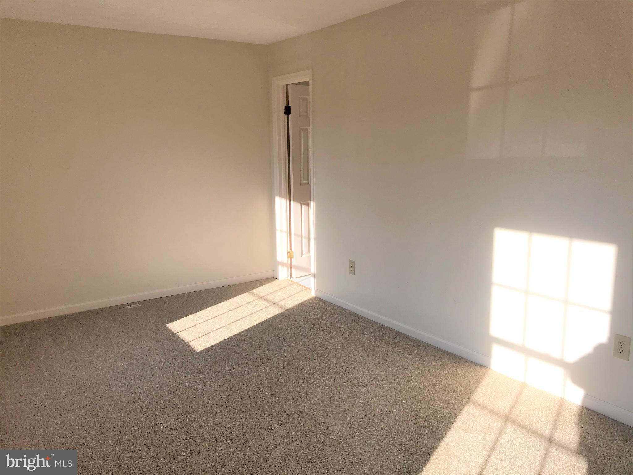 SEVEN OAKS - Residential Lease