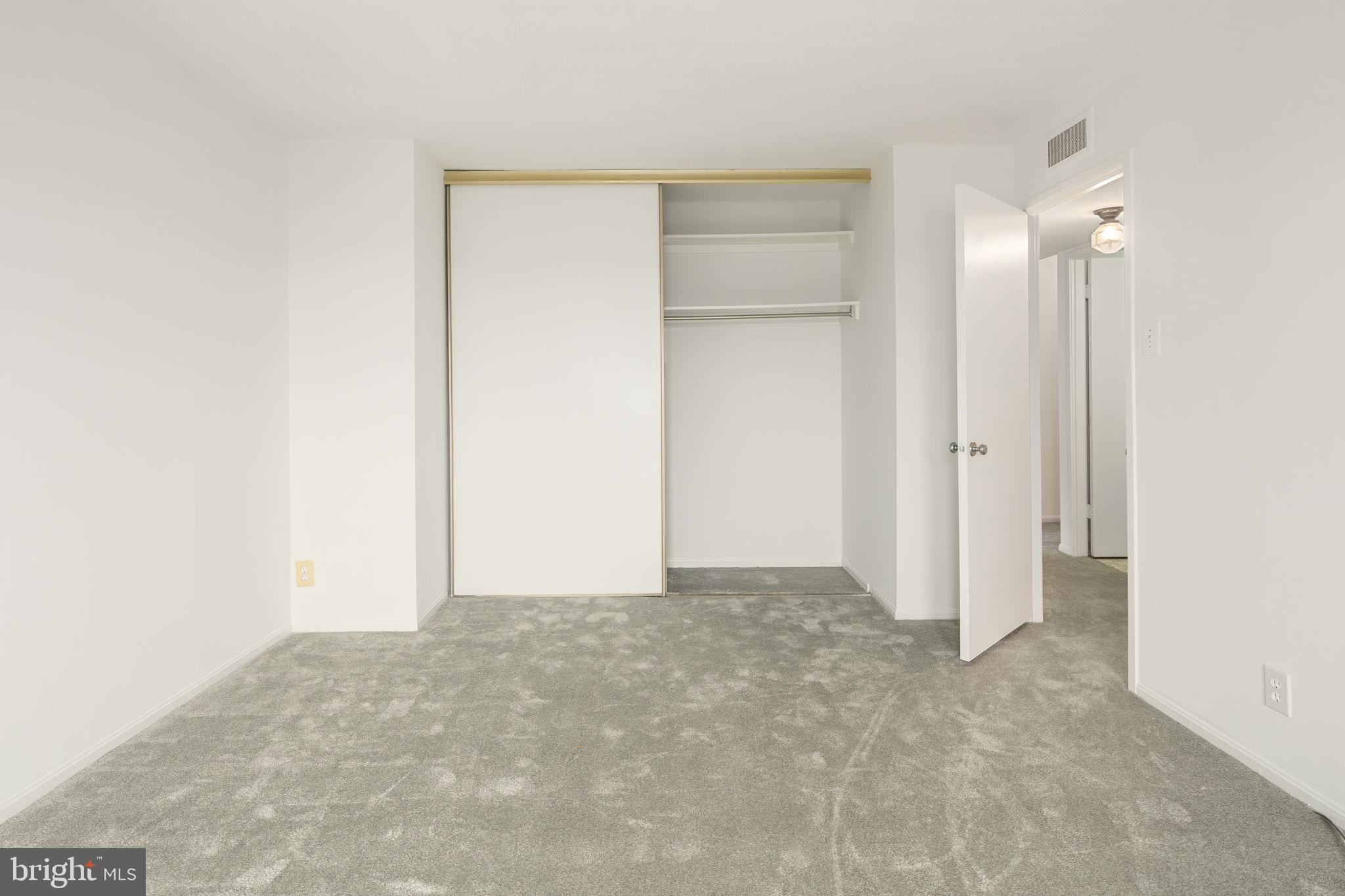 WATERGATE AT LANDMARK - Residential