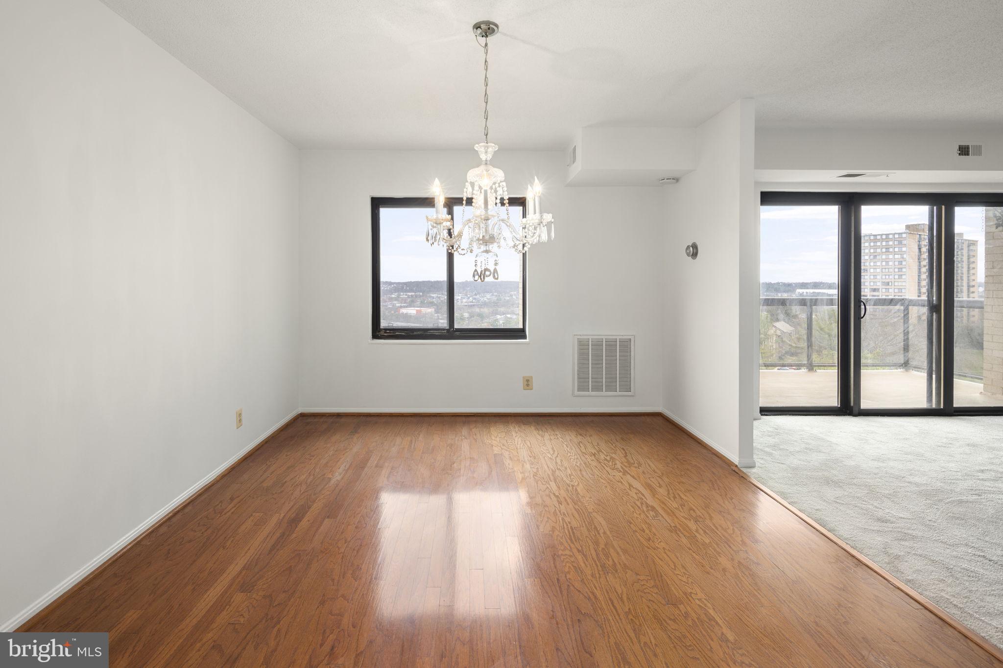 WATERGATE AT LANDMARK - Residential