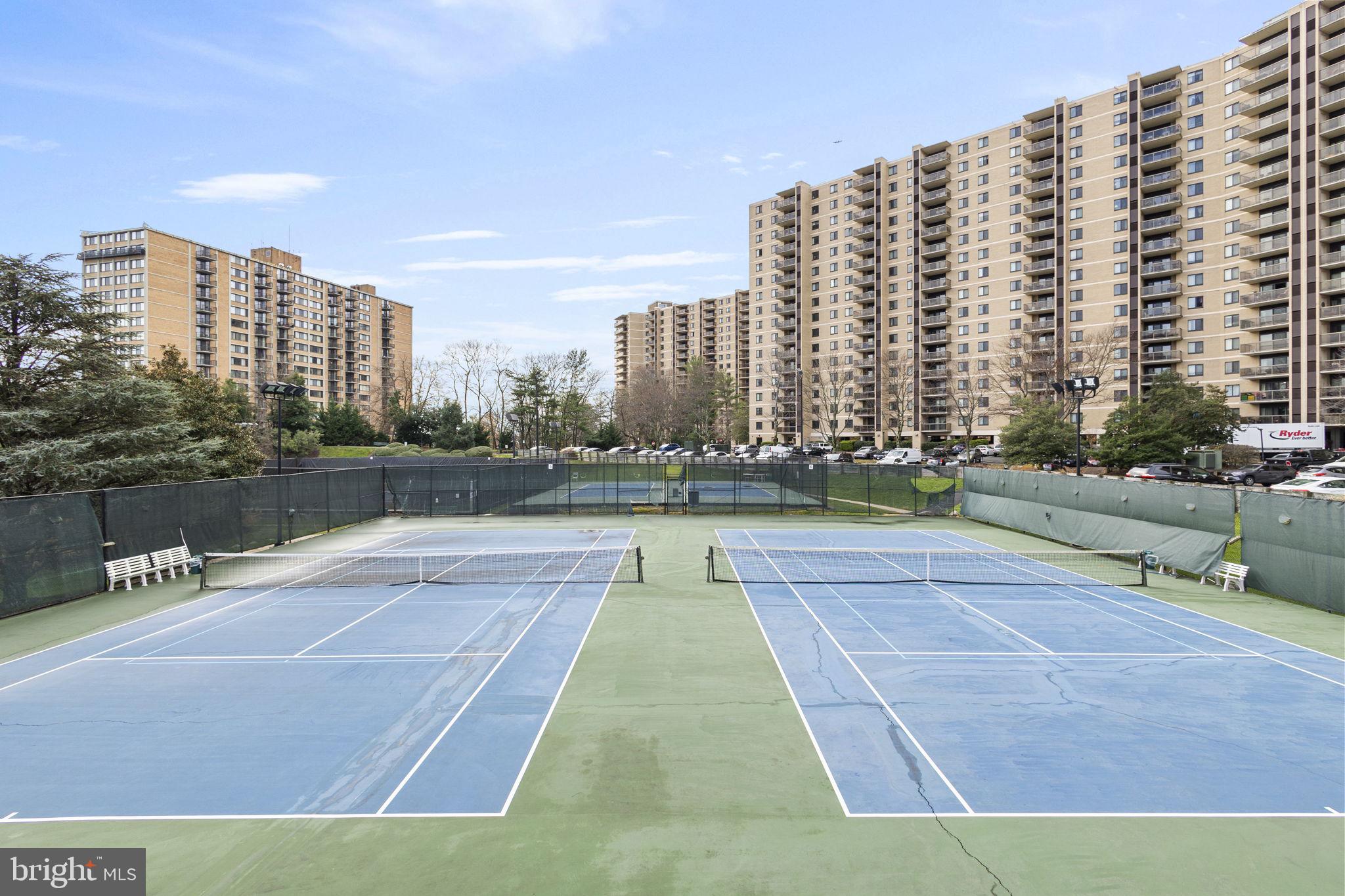 WATERGATE AT LANDMARK - Residential