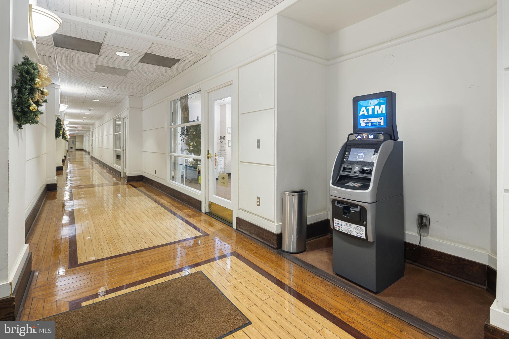 WATERGATE AT LANDMARK - Residential