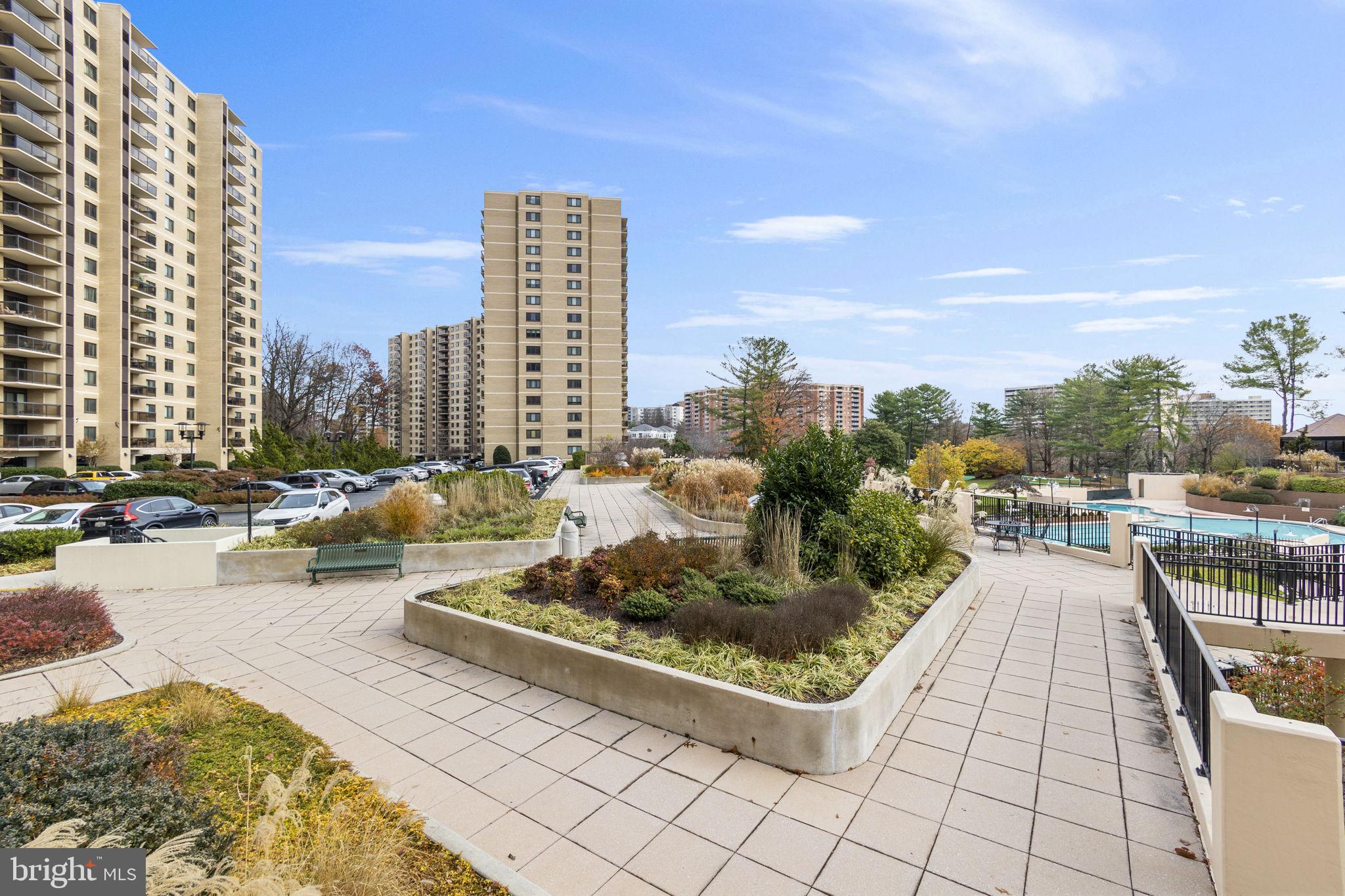 WATERGATE AT LANDMARK - Residential