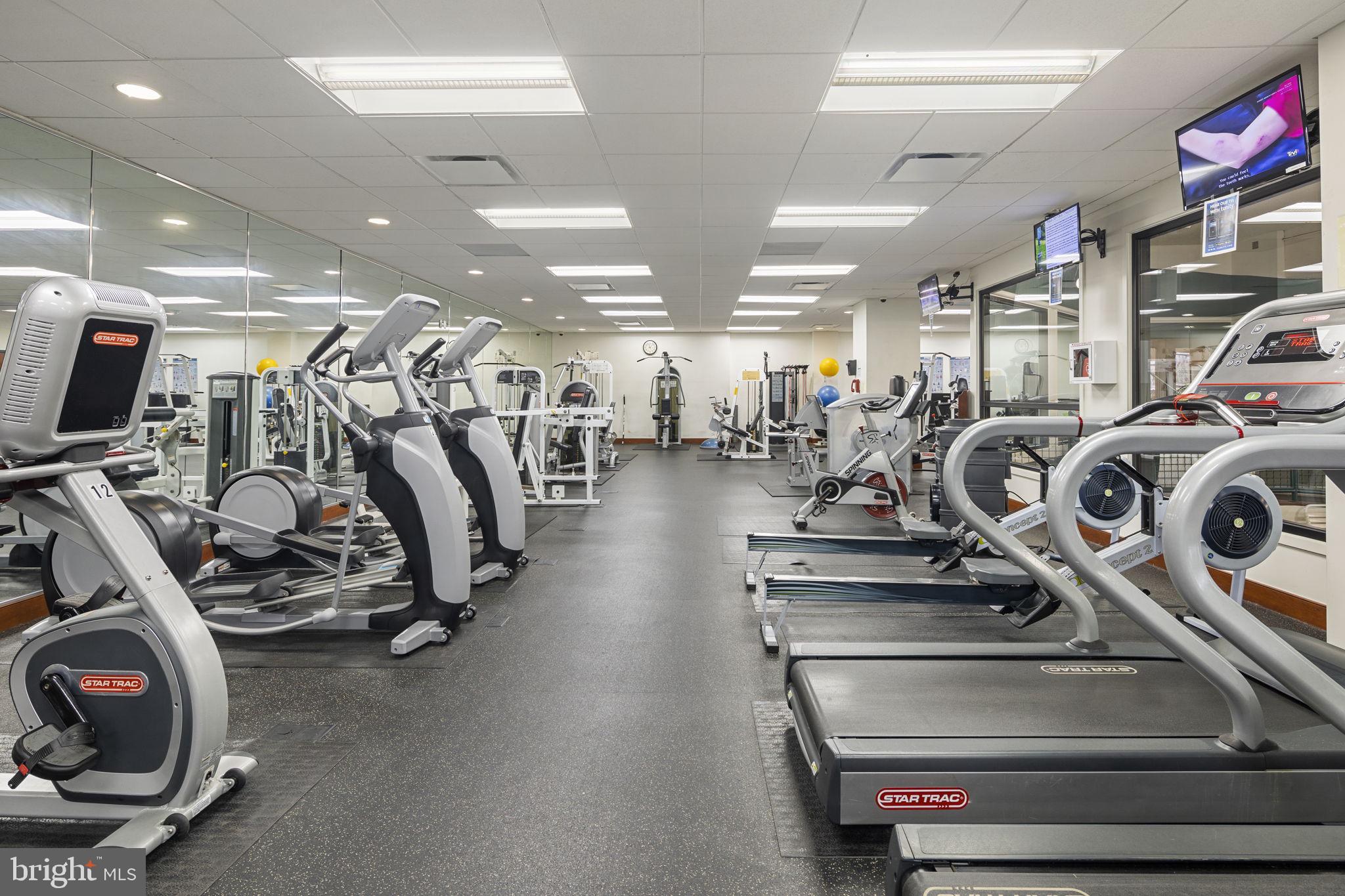 WATERGATE AT LANDMARK - Residential