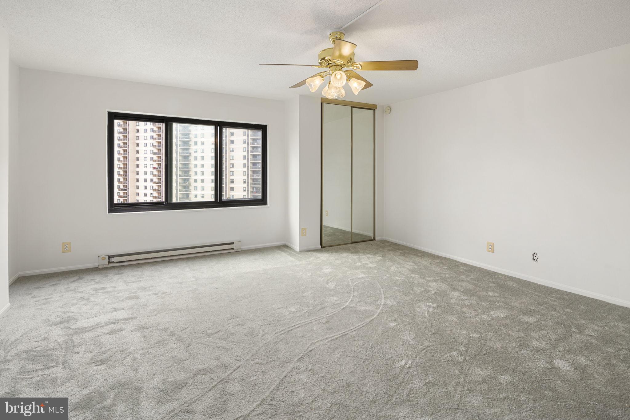 WATERGATE AT LANDMARK - Residential