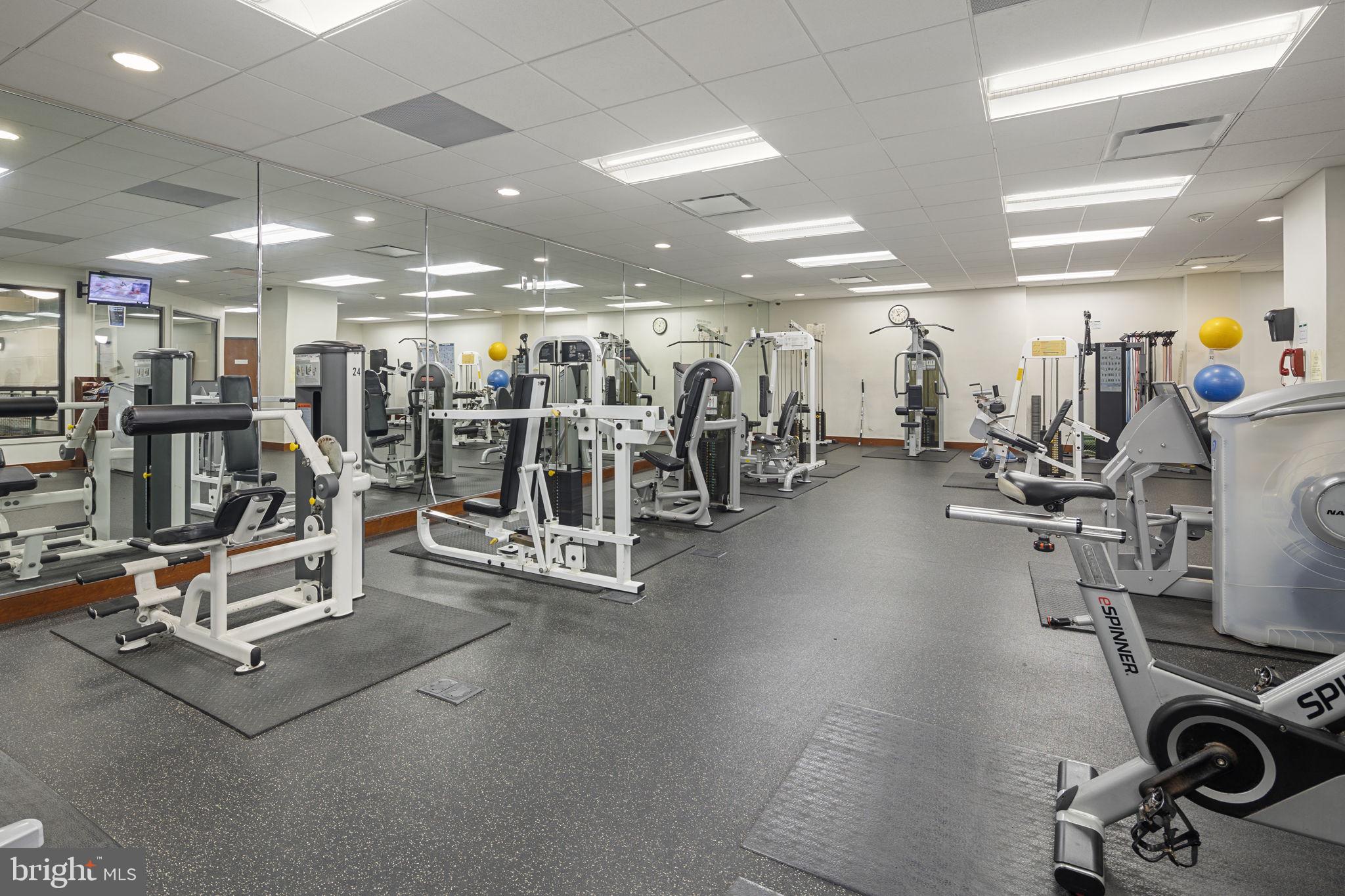 WATERGATE AT LANDMARK - Residential