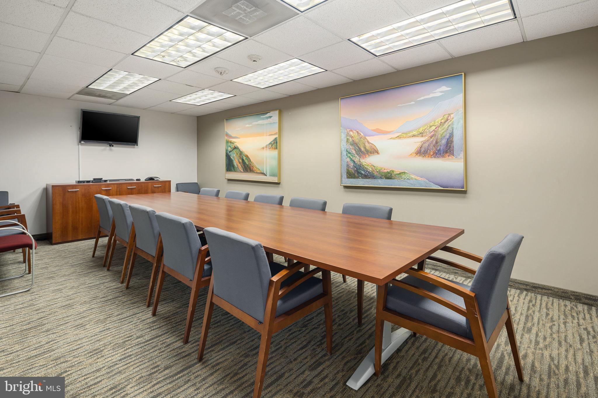 WATERGATE AT LANDMARK - Residential