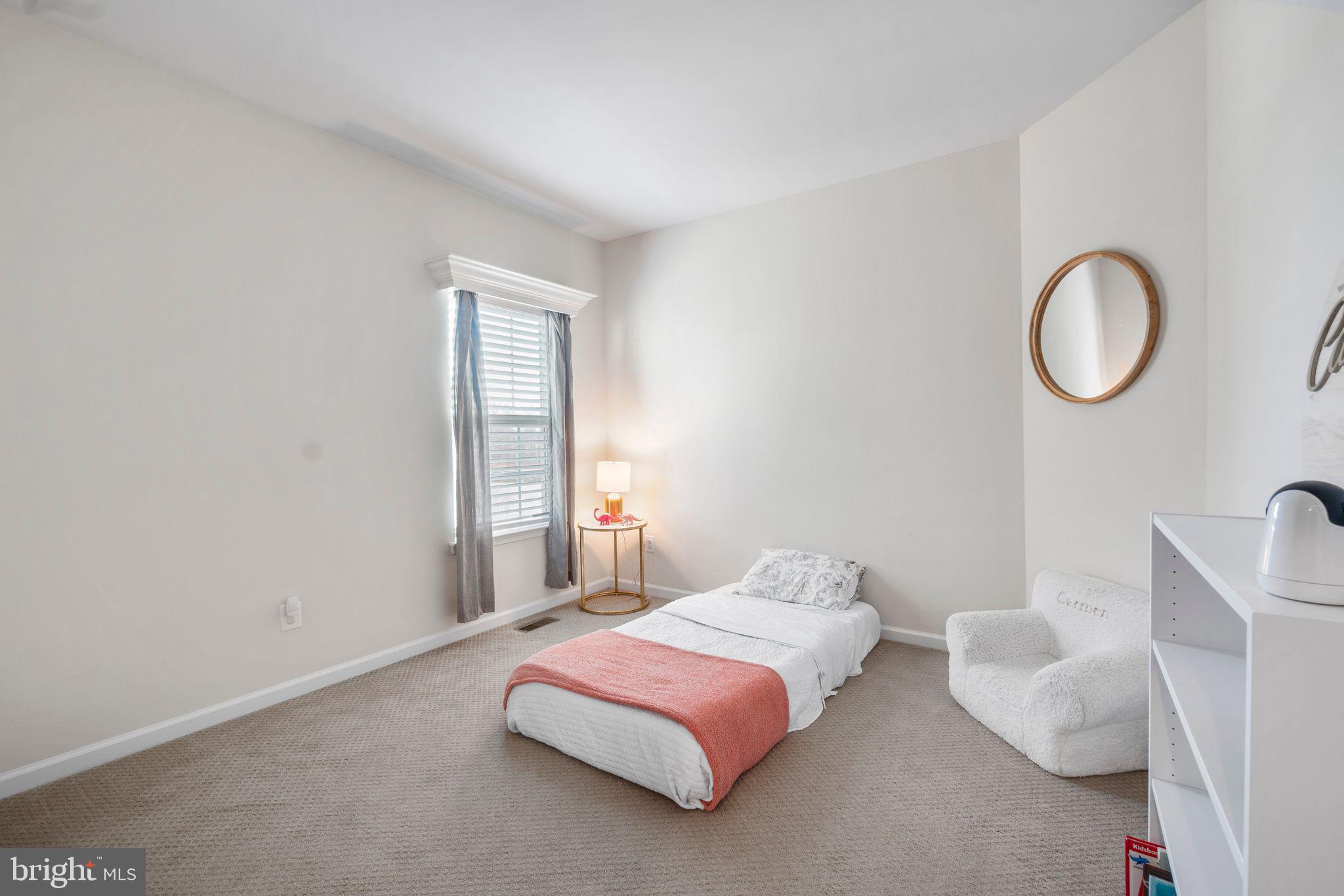 MINTBROOK - Residential