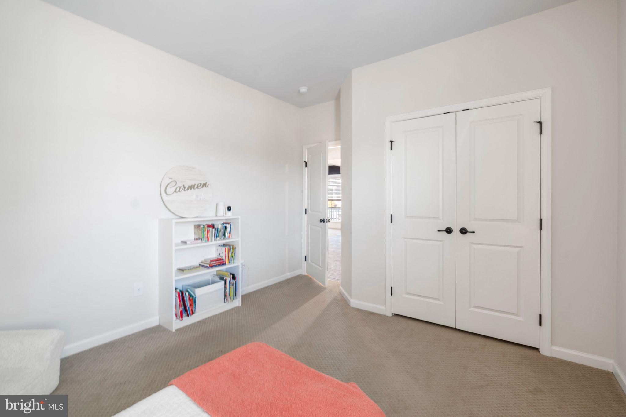 MINTBROOK - Residential