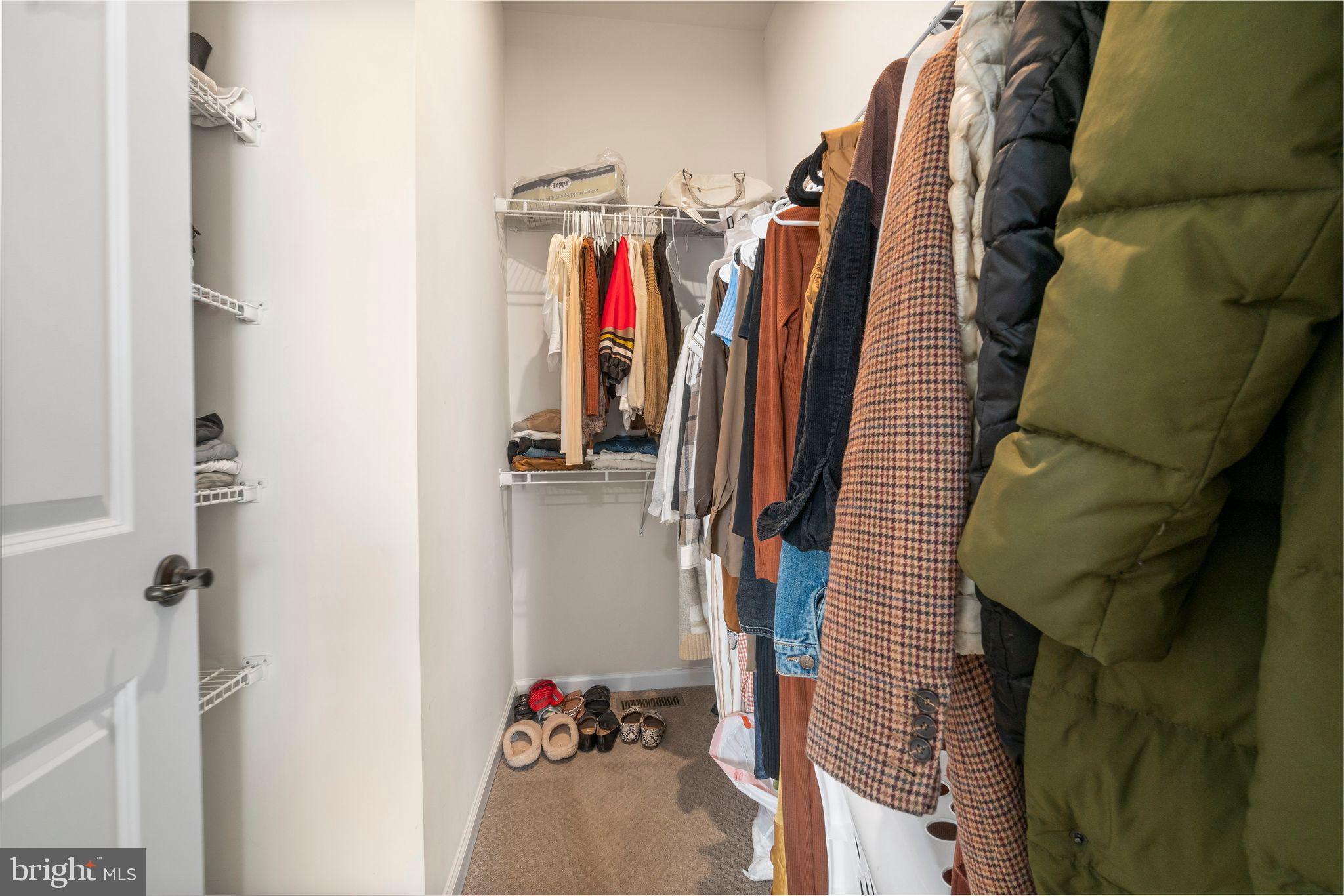 MINTBROOK - Residential