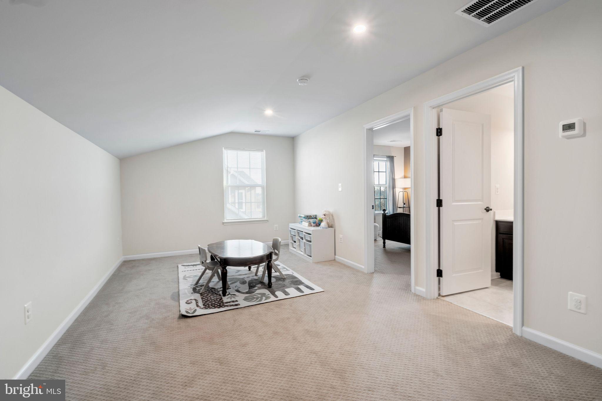 MINTBROOK - Residential