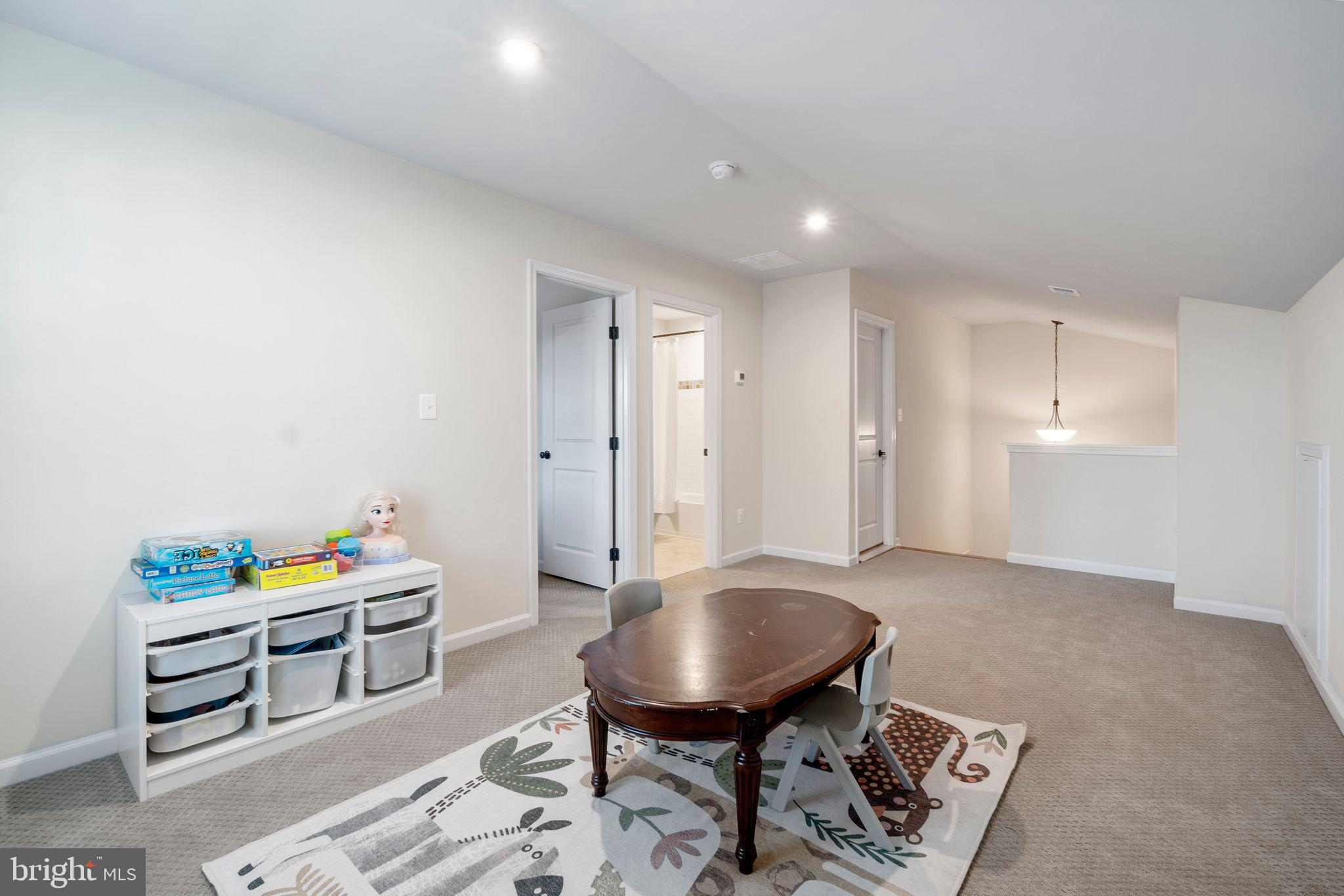 MINTBROOK - Residential