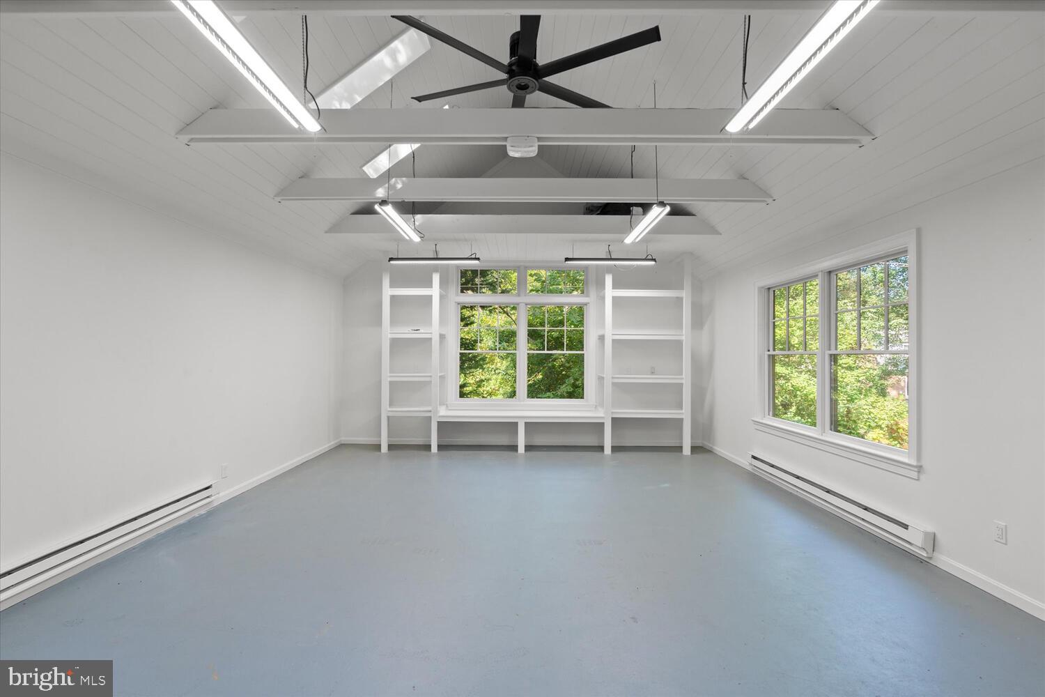 SOMERSET - Residential