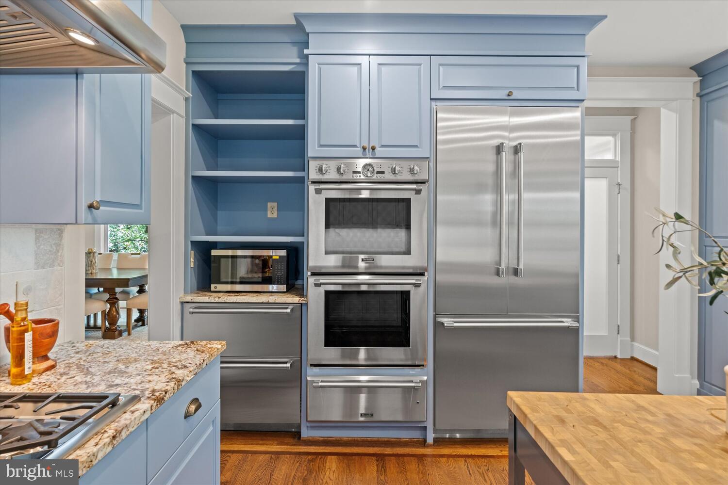 SOMERSET - Residential