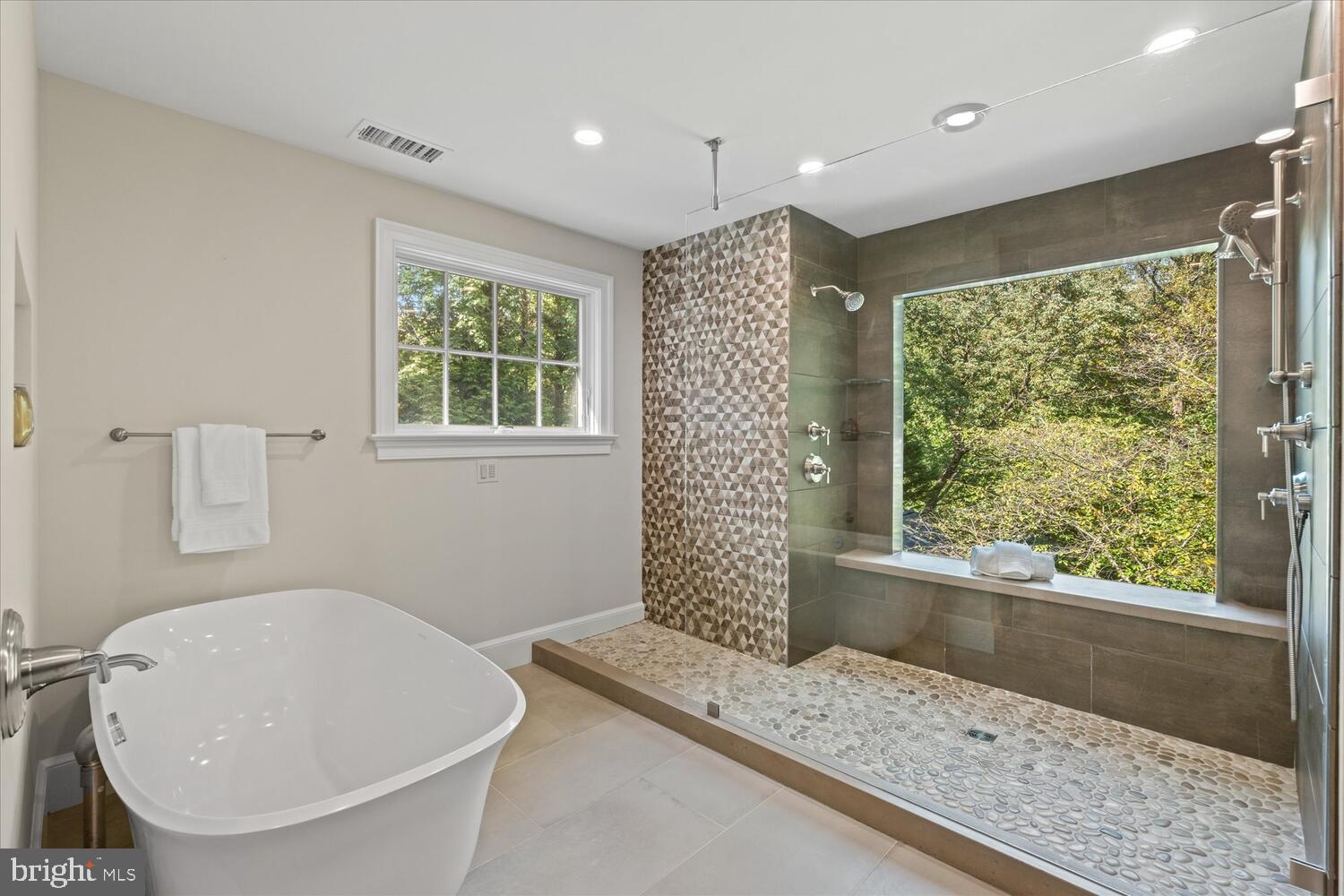 SOMERSET - Residential