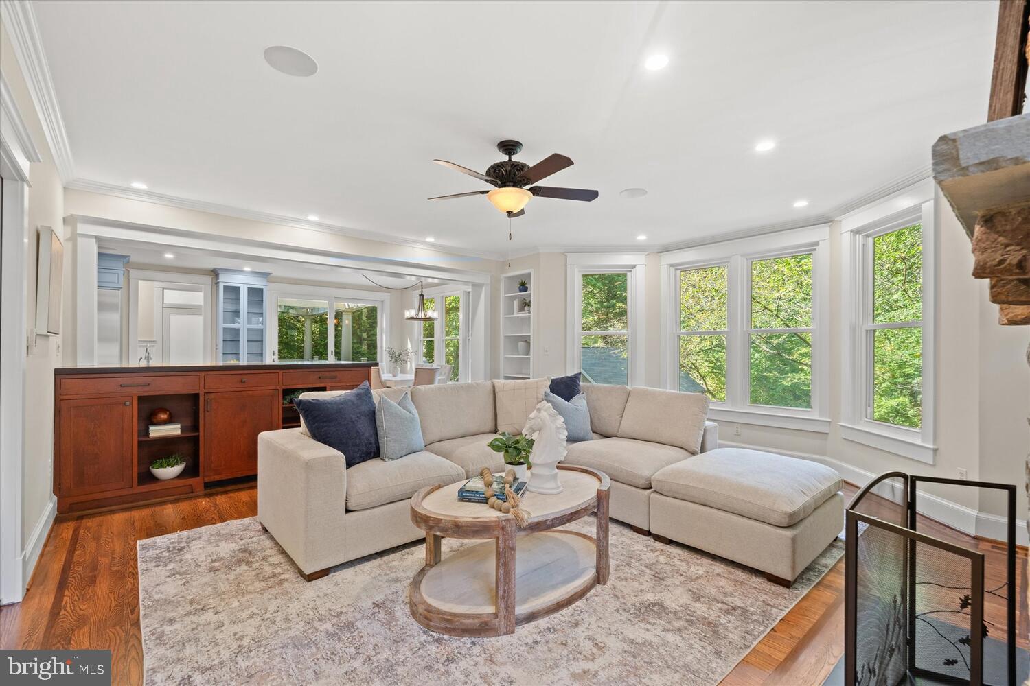 SOMERSET - Residential