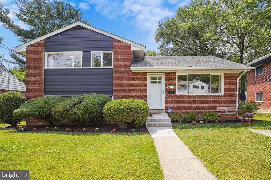 Welcome  to this fantastic opportunity to own a sparkling, renovated four level home in super popular Carroll Knolls. The layout is a classic split level - sought after for its efficient combination of open concept living and individual privacy. The entry level features a foyer entry area, large, flexible living and dining rooms, and a recently renovated kitchen with loads of storage, counter space, and newer appliances. A half flight downstairs there’s a family room with a wall of windows and level walk out to the yard, patio and deck, and plenty of space for play and relaxing; a spacious 4th bedroom with it’s own bath, and a convenient laundry room. The lower level features good natural light, utilities, storage, and a fitness room / storage / office. Upstairs three generous bedrooms with large closets, bright windows, and switched overhead lighting, as well as two renovated full baths complete the picture. 
All this and absolute turn key move in condition with gleaming hardwood floors, fresh paint, modern kitchen and baths, recent energy efficient windows roof, siding, and HVAC, and one of the prettiest lots in the neighborhood, all promising years of easy enjoyment. Walk to nearby transportation, parks, schools … this one has it all!
…Welcome Home!