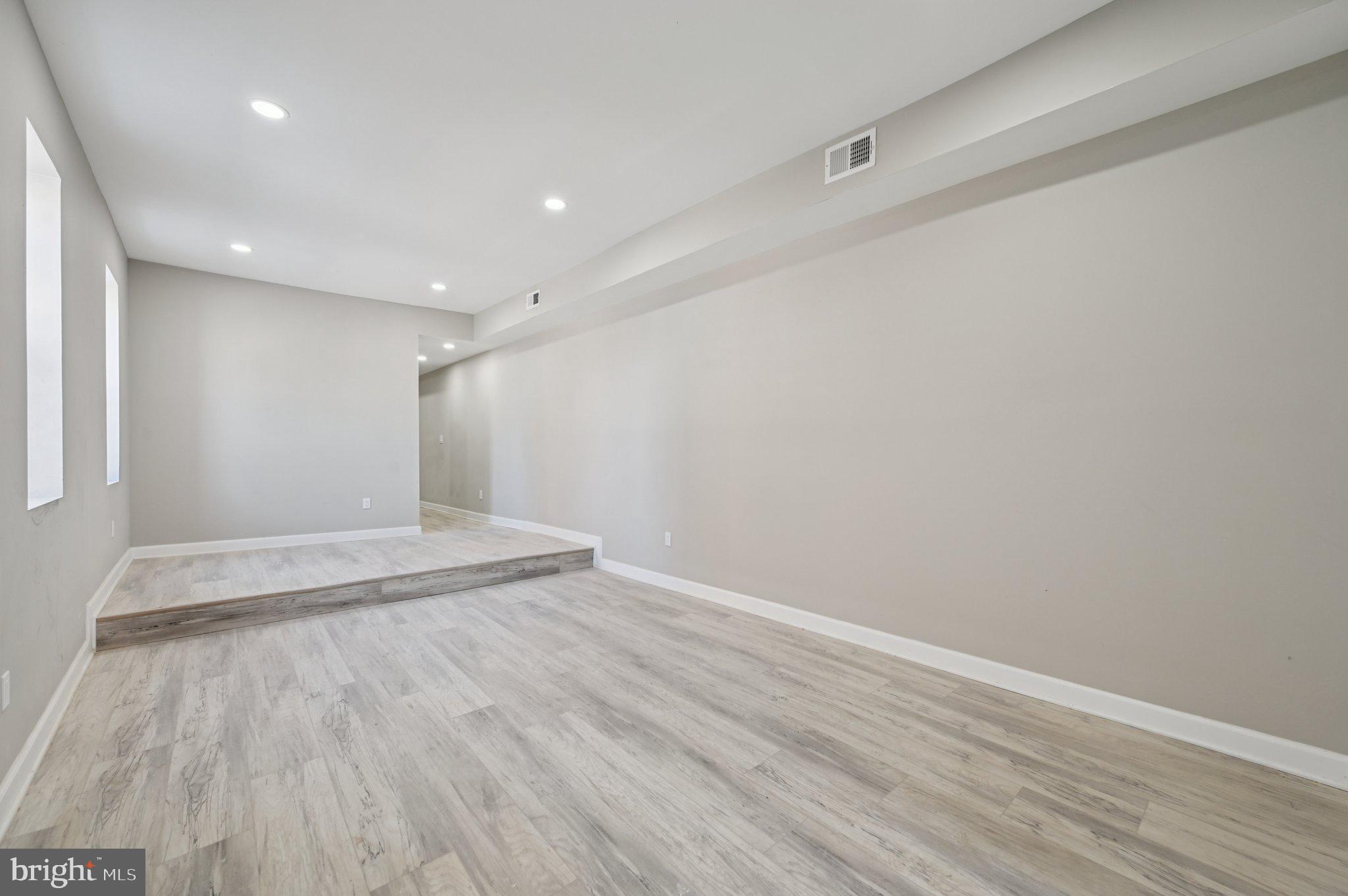 CARROLLTON RIDGE - Residential