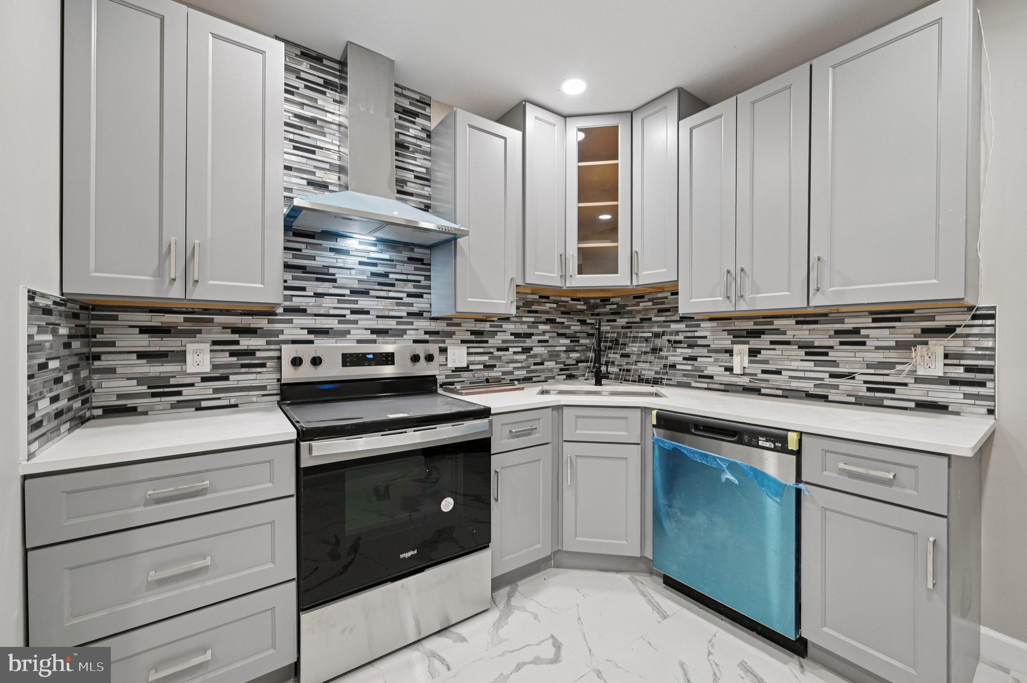 CARROLLTON RIDGE - Residential