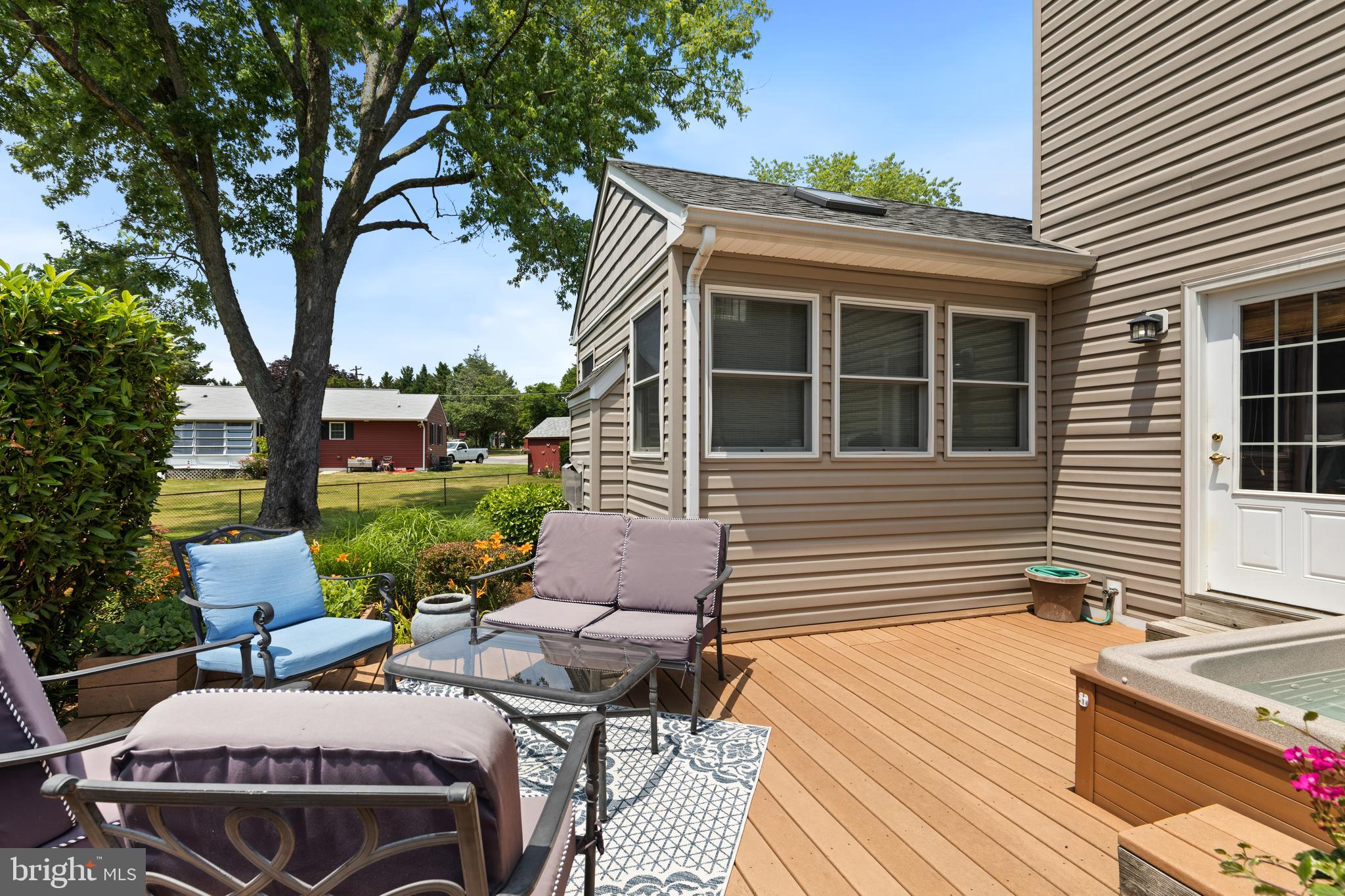 HOLLY HILL HARBOR - Residential