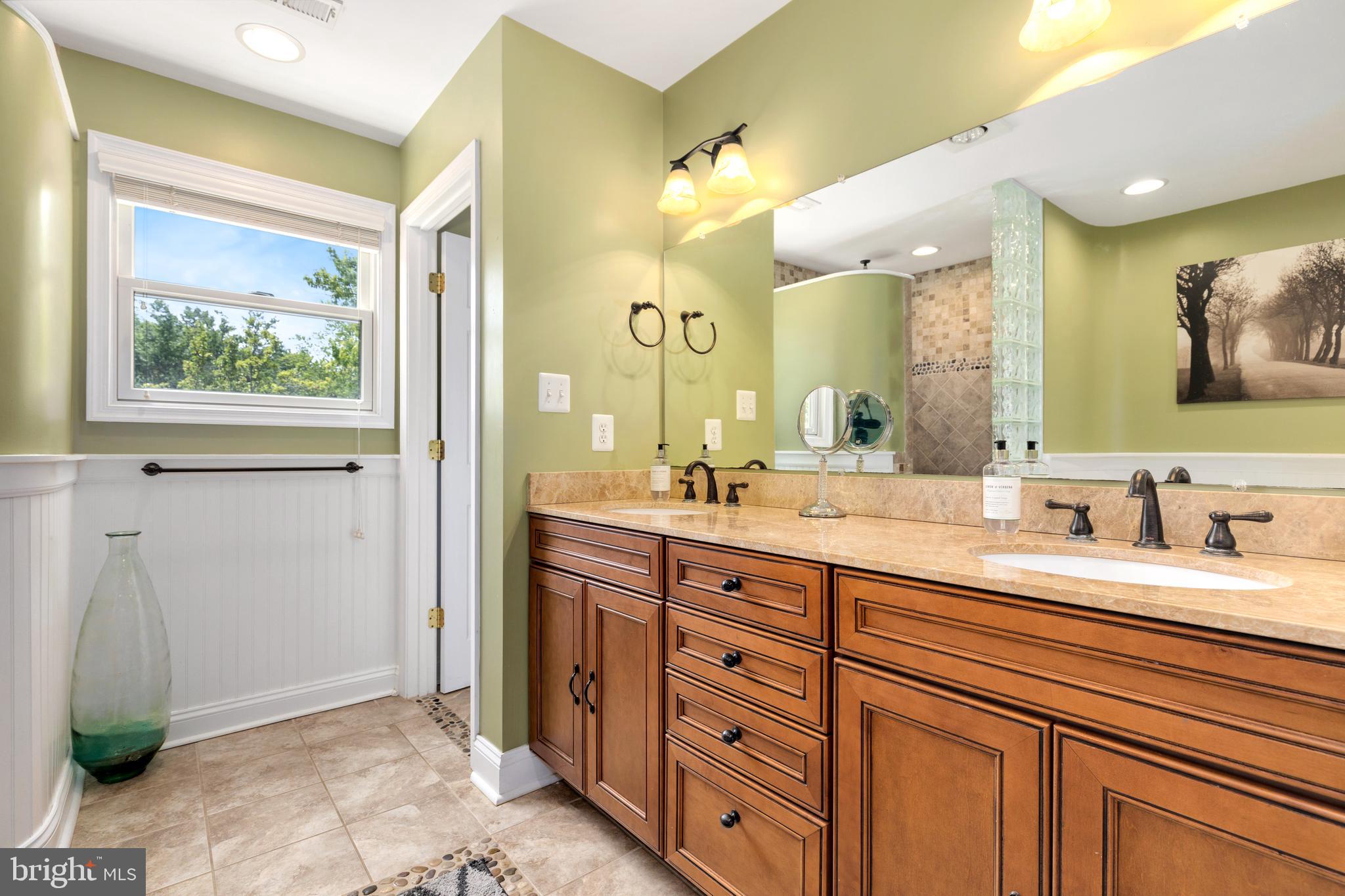 HOLLY HILL HARBOR - Residential