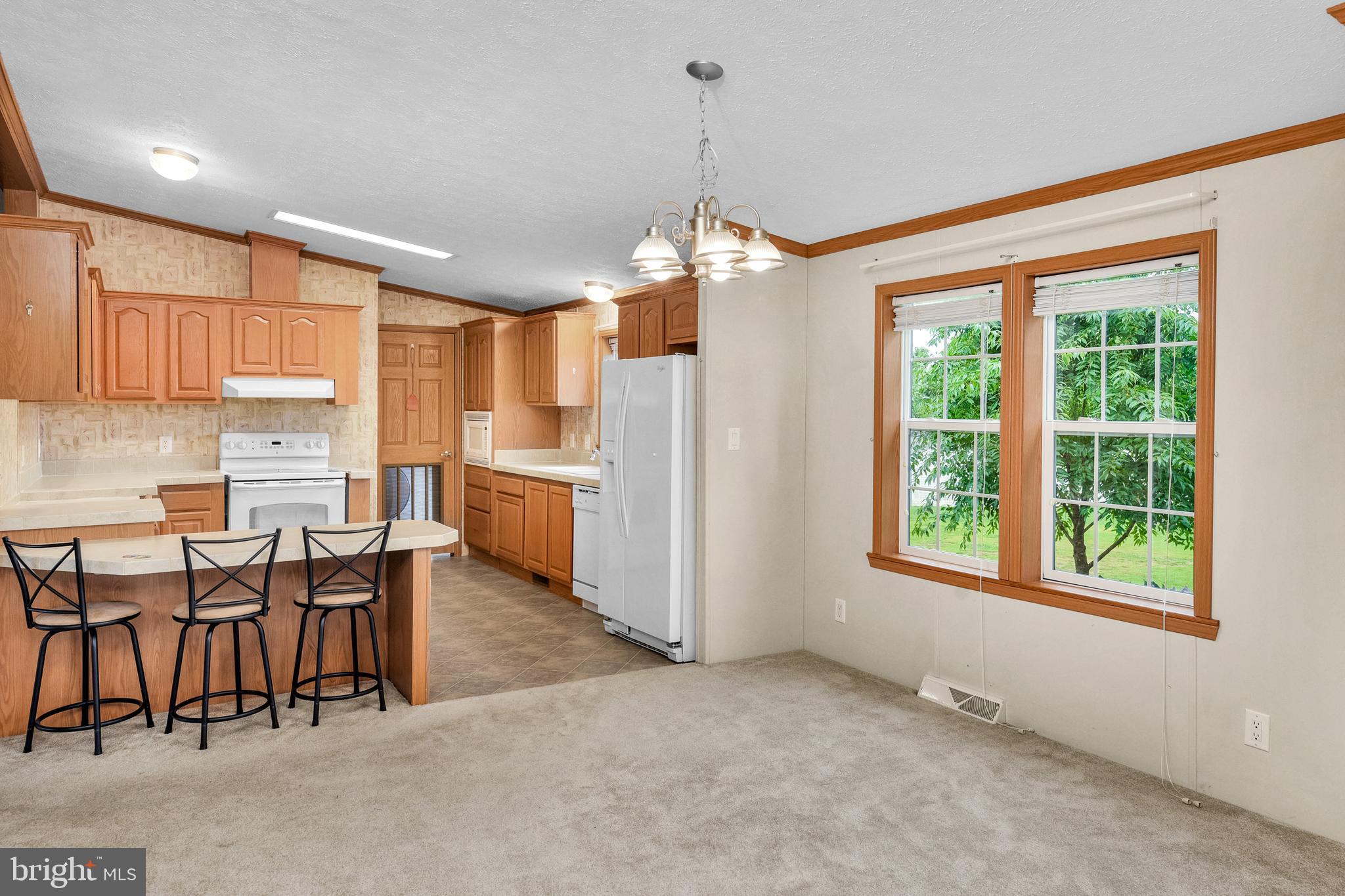 SUNSET ESTATES - Residential