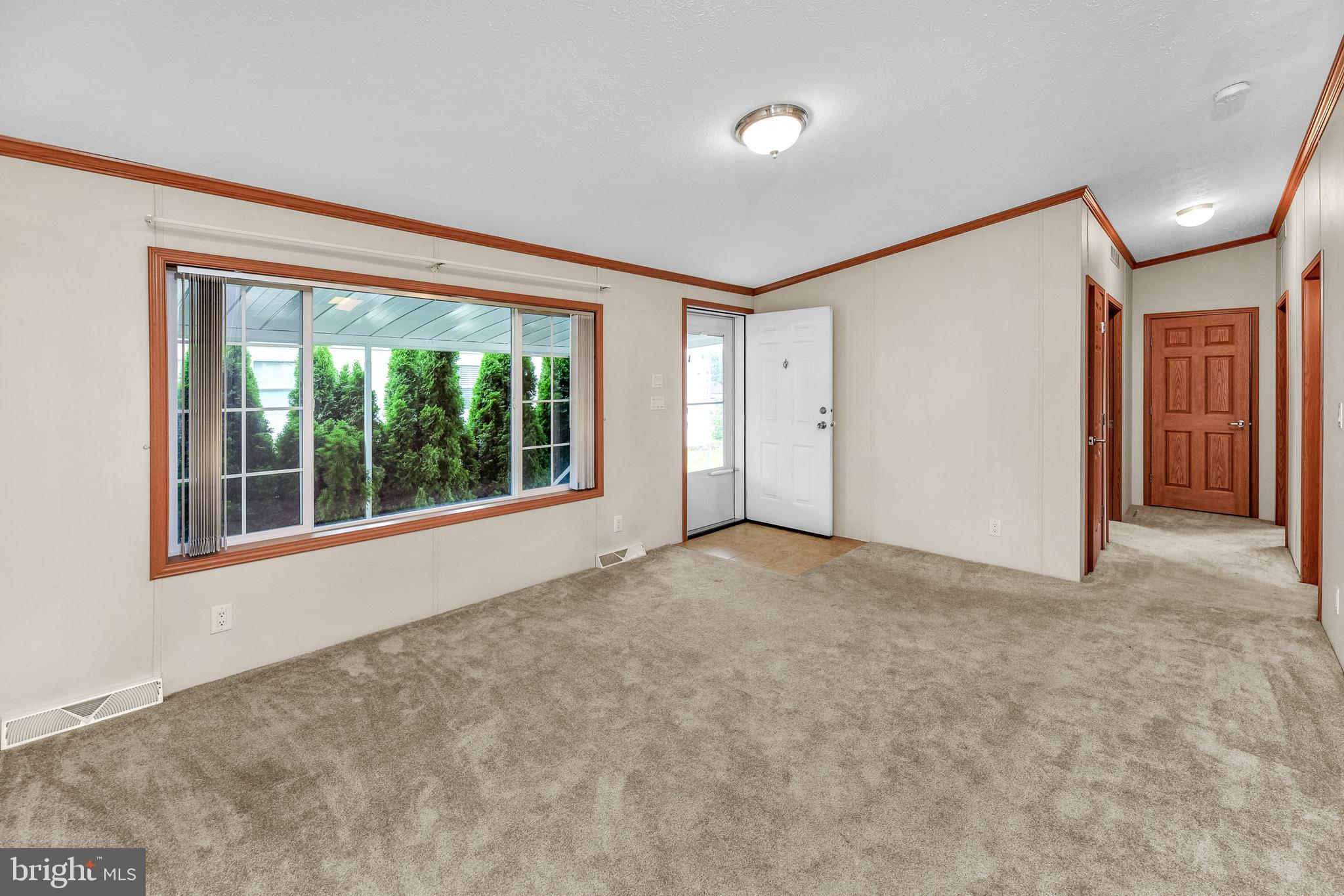 SUNSET ESTATES - Residential