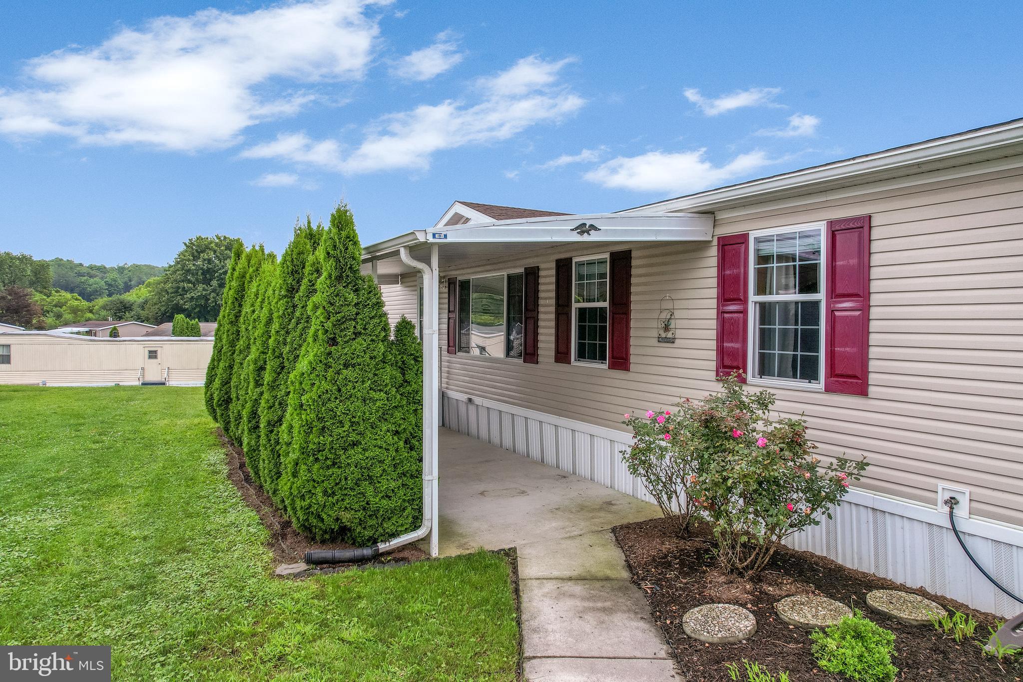 SUNSET ESTATES - Residential