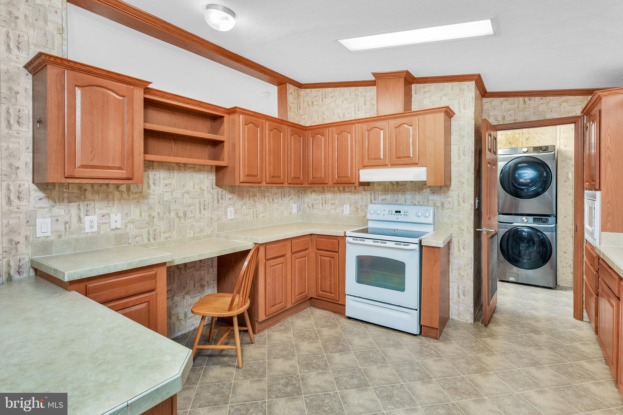 SUNSET ESTATES - Residential