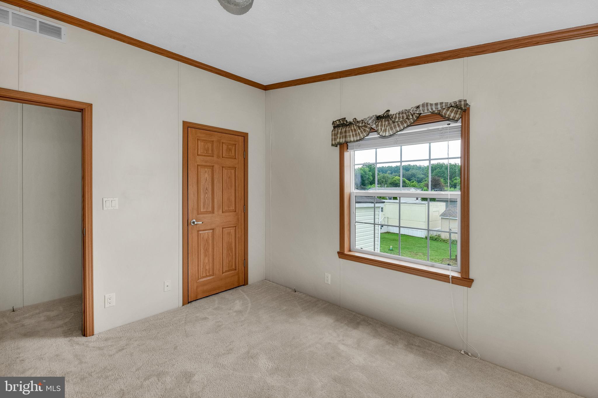 SUNSET ESTATES - Residential