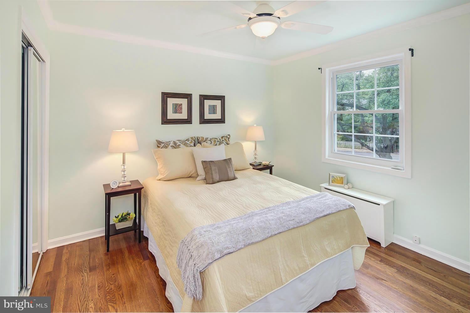 WARWICK VILLAGE - Residential