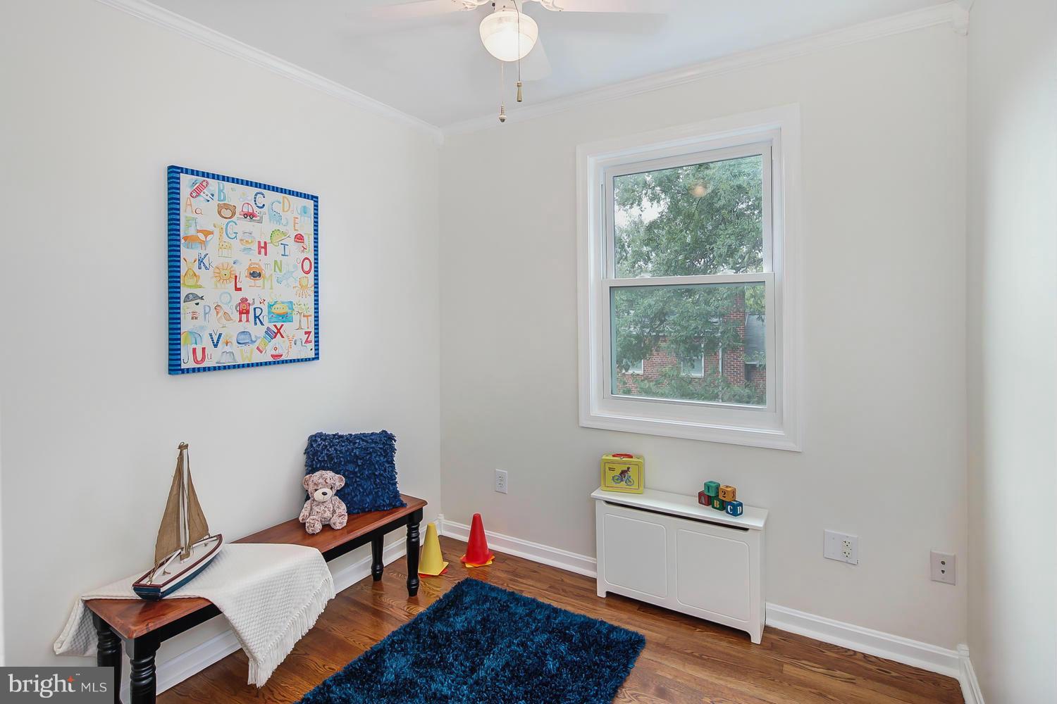 WARWICK VILLAGE - Residential