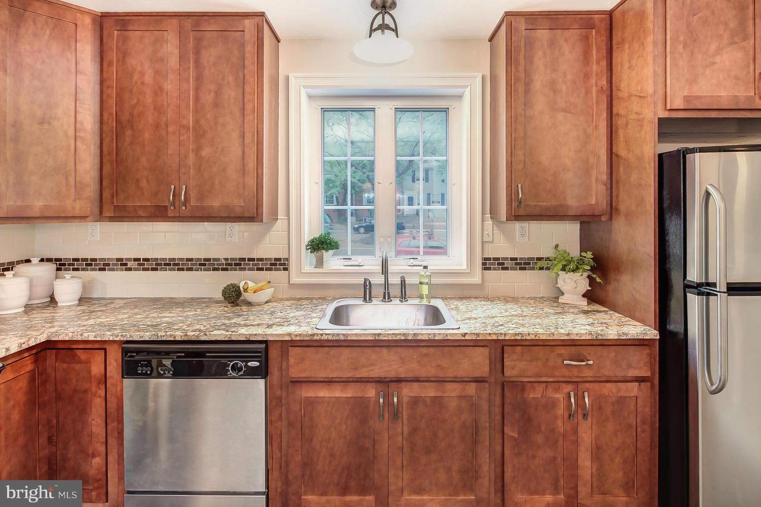 WARWICK VILLAGE - Residential