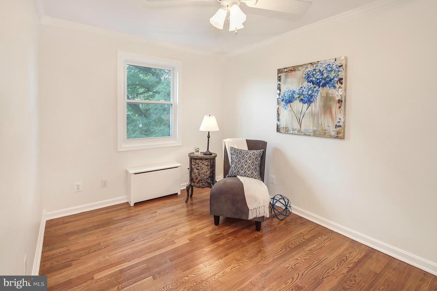 WARWICK VILLAGE - Residential