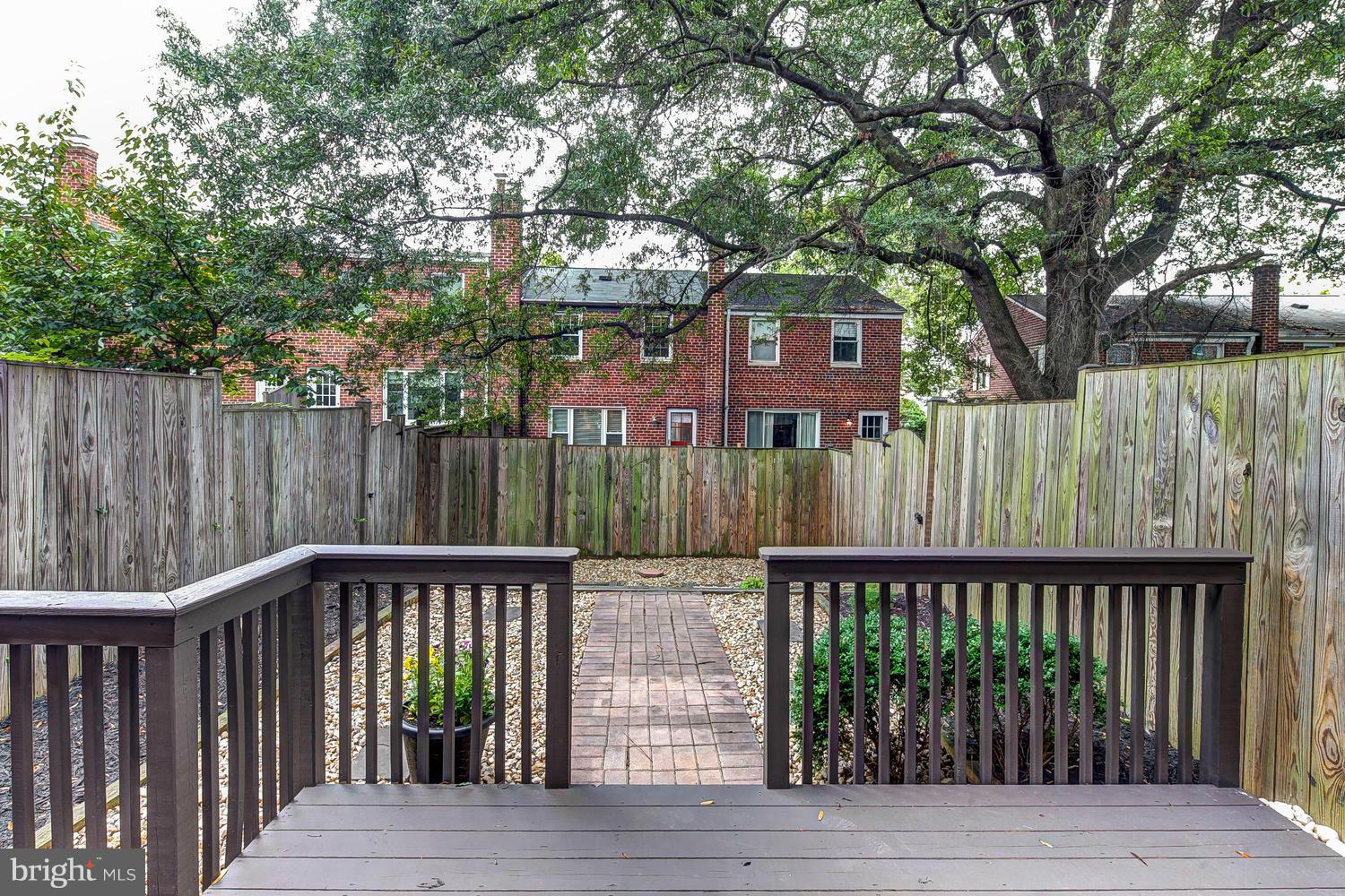 WARWICK VILLAGE - Residential