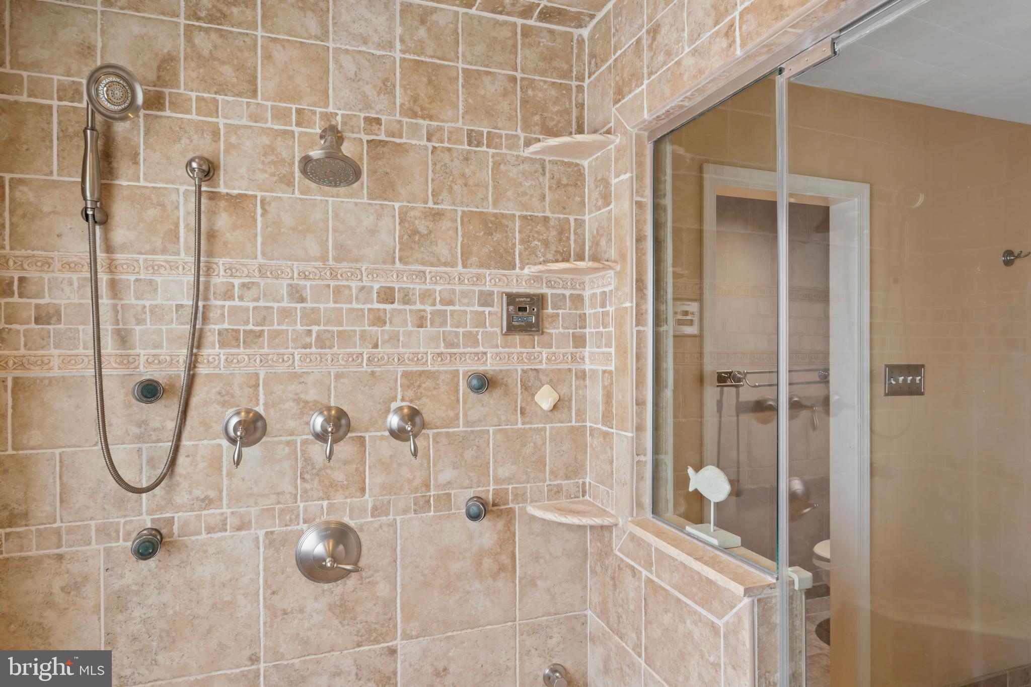 MOUNT HEBRON - Residential