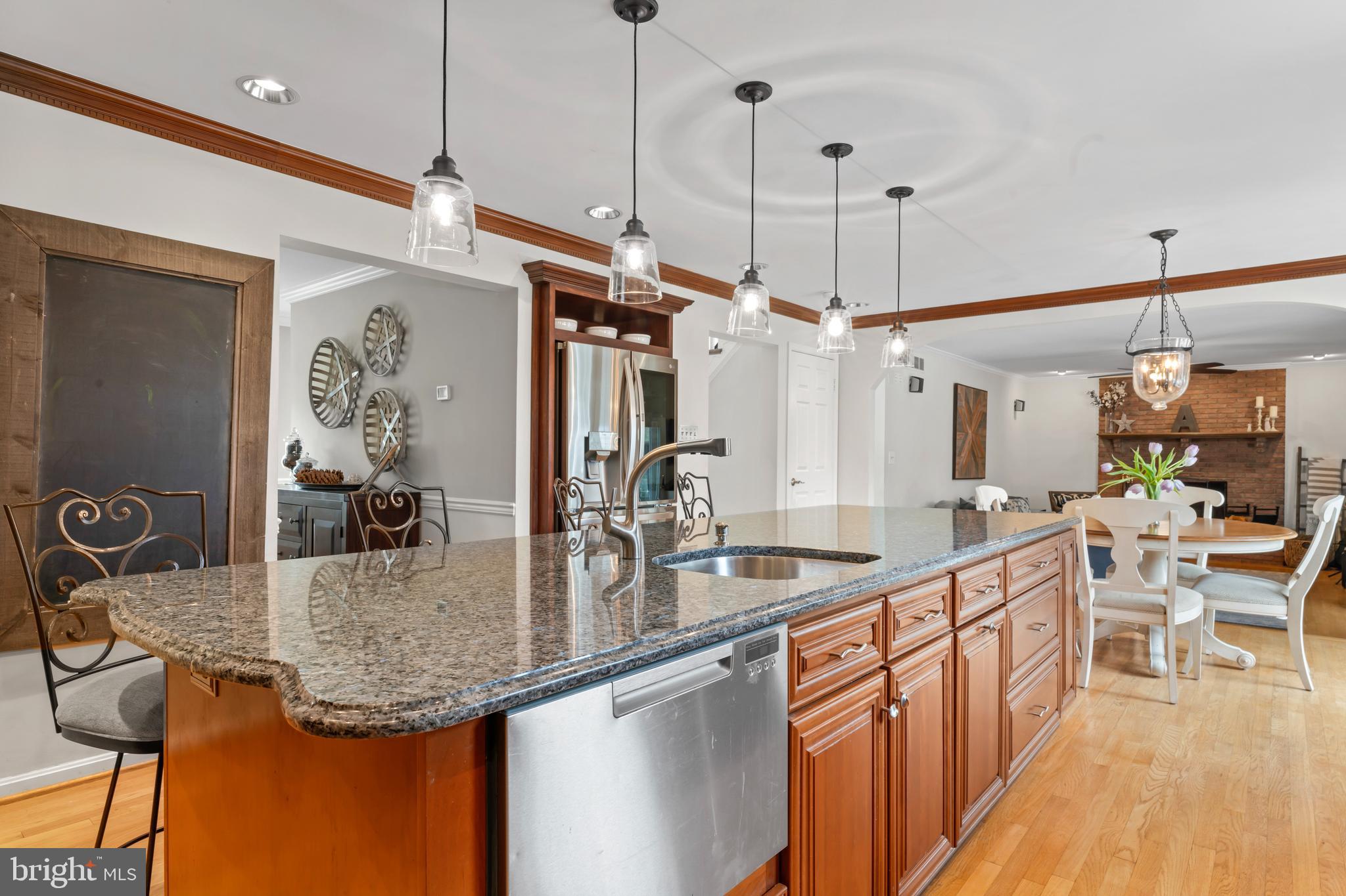 MOUNT HEBRON - Residential