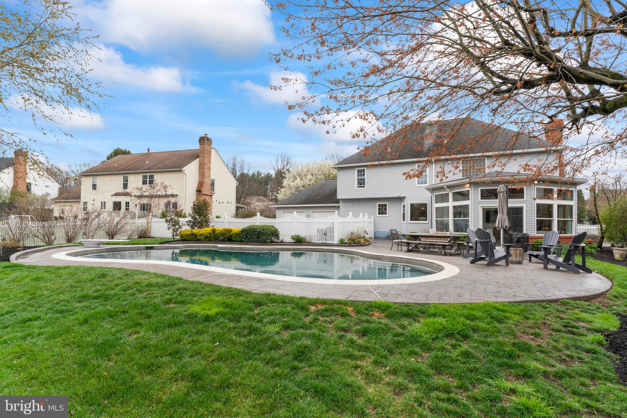 MOUNT HEBRON - Residential