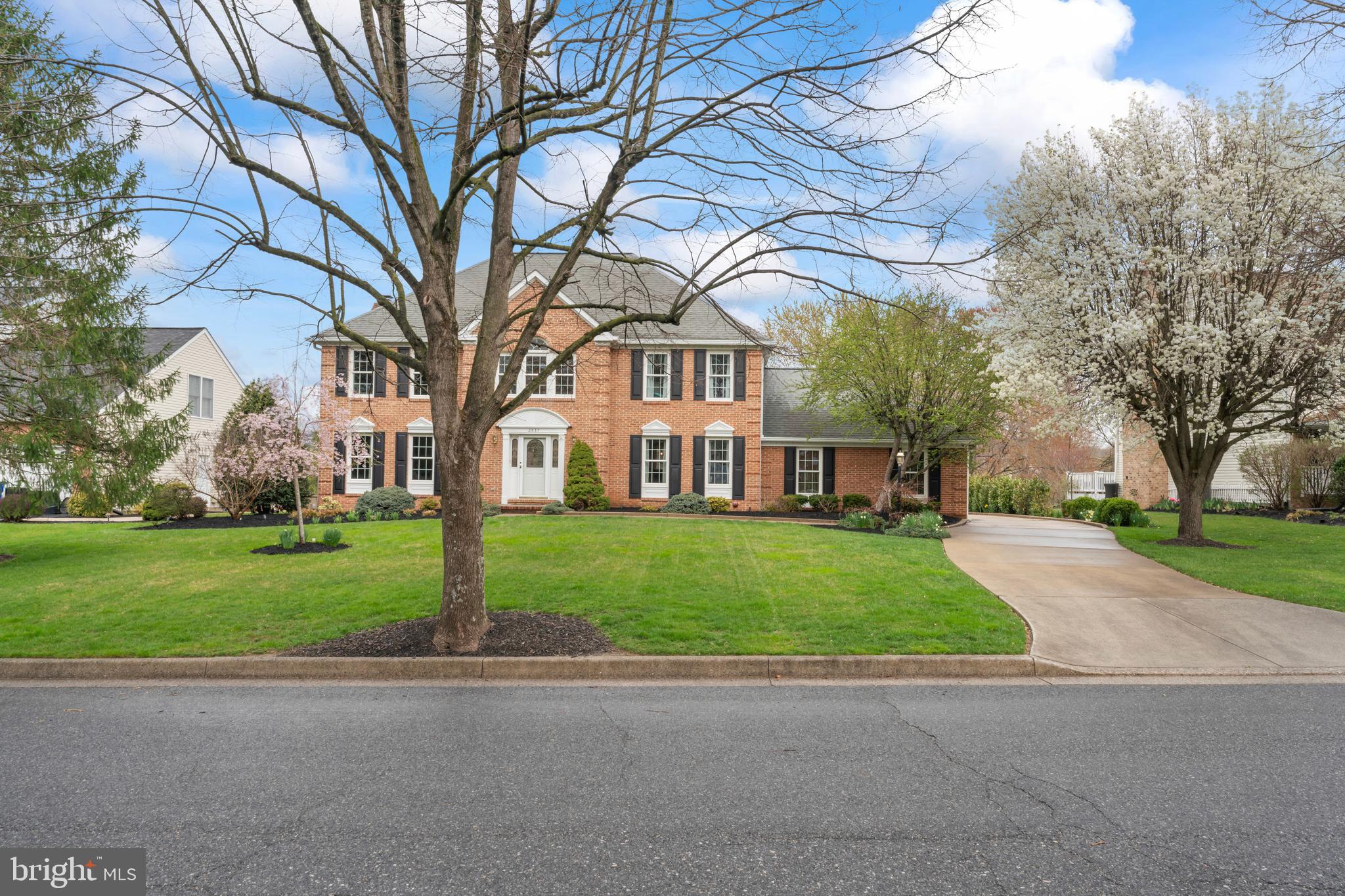 MOUNT HEBRON - Residential