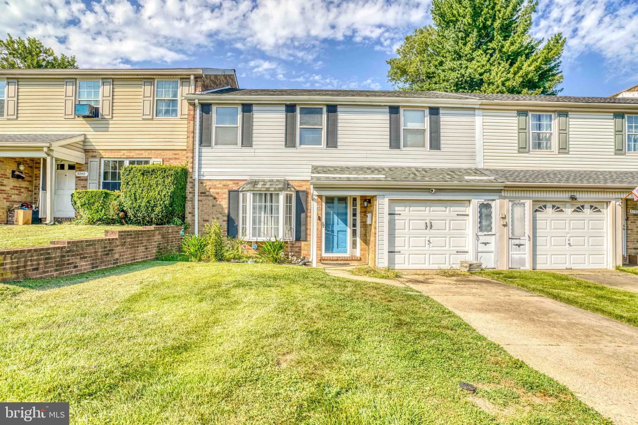 3244 FARRAGUT COURT