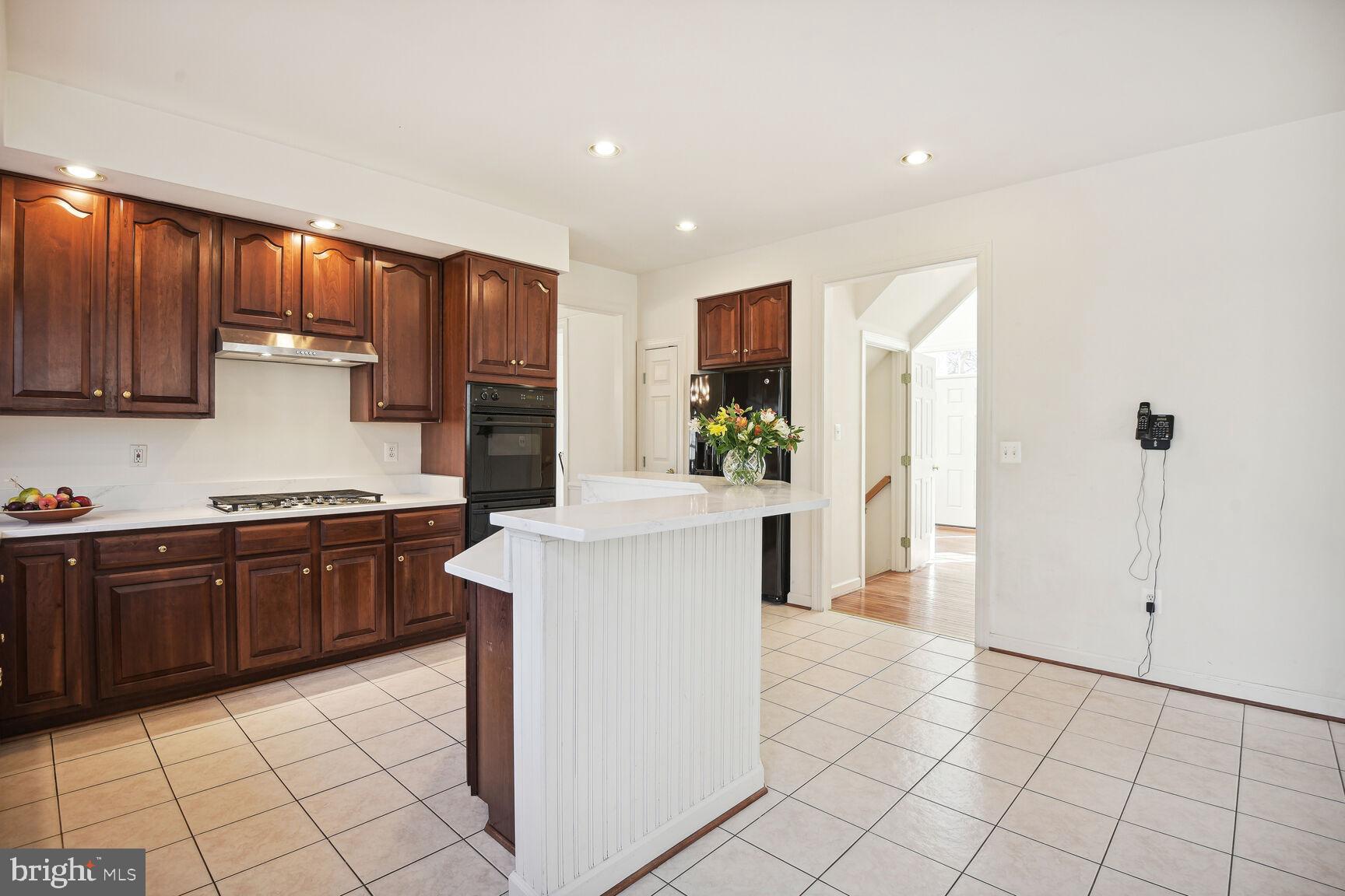 PINEY GLEN VILLAGE - Residential