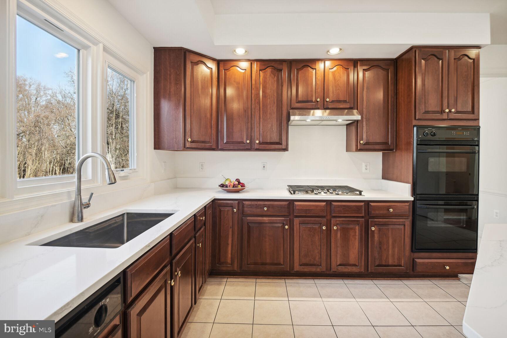 PINEY GLEN VILLAGE - Residential