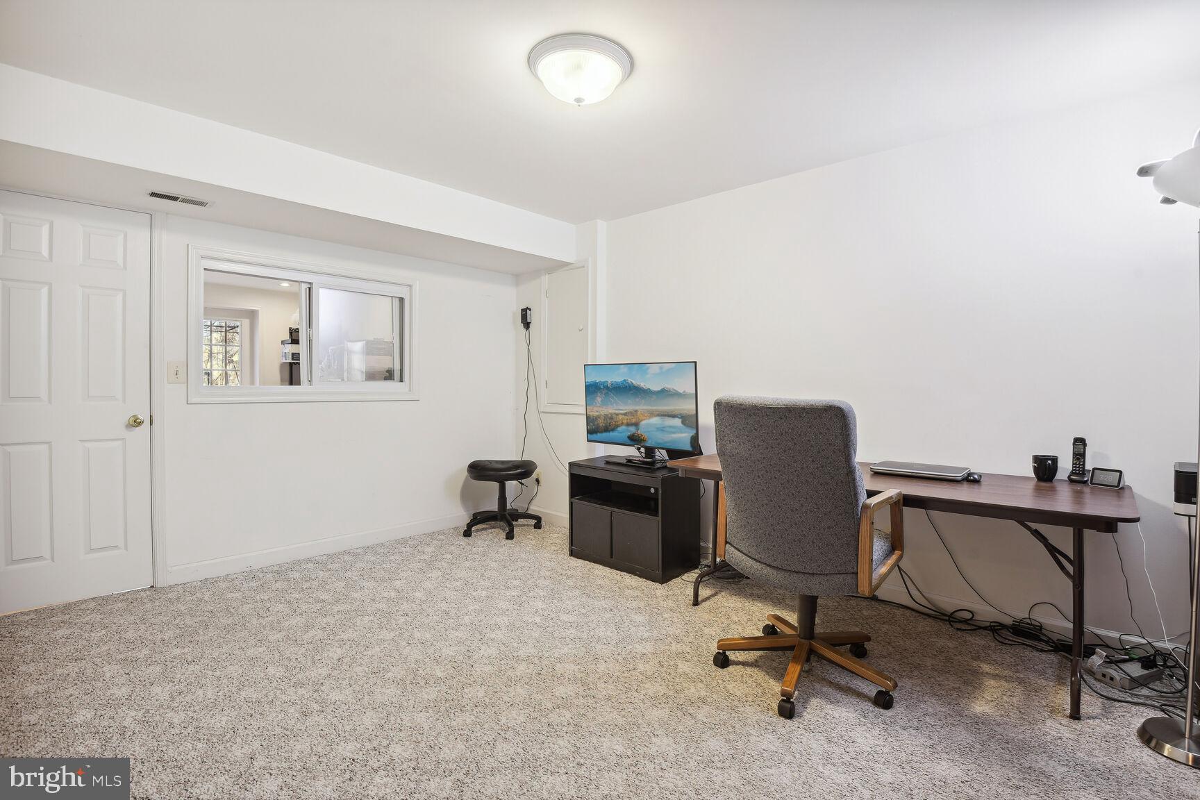 PINEY GLEN VILLAGE - Residential