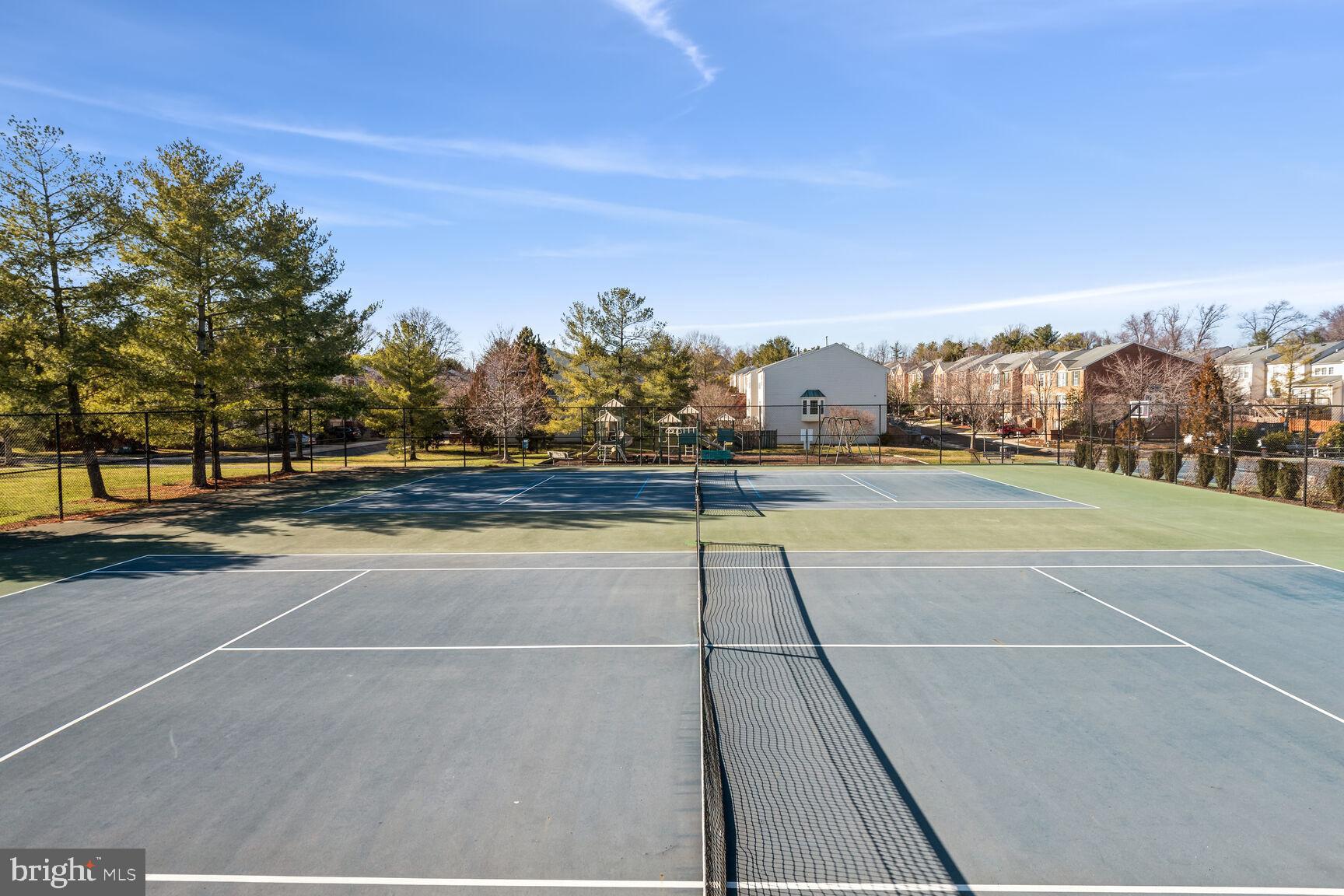 PINEY GLEN VILLAGE - Residential