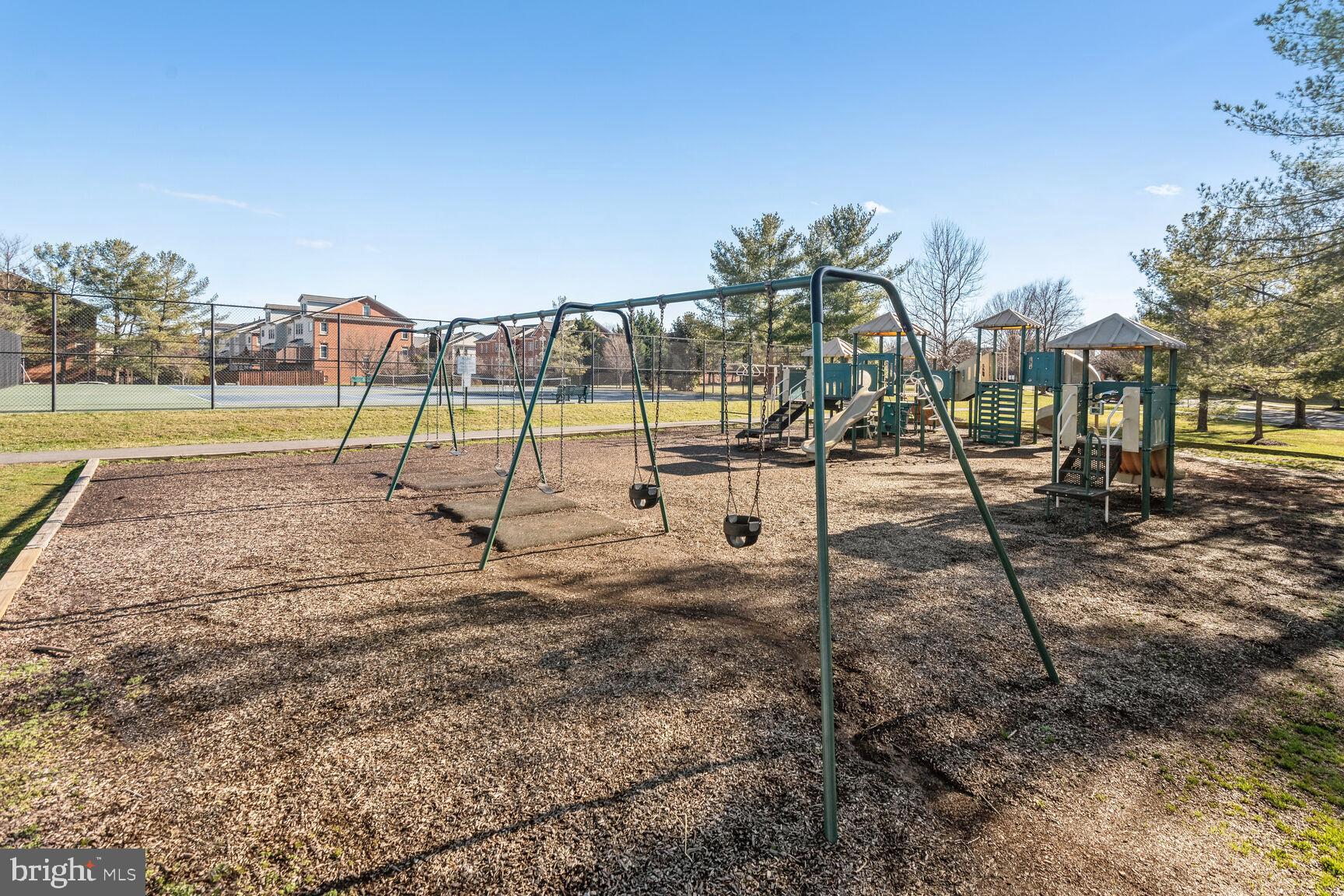 PINEY GLEN VILLAGE - Residential