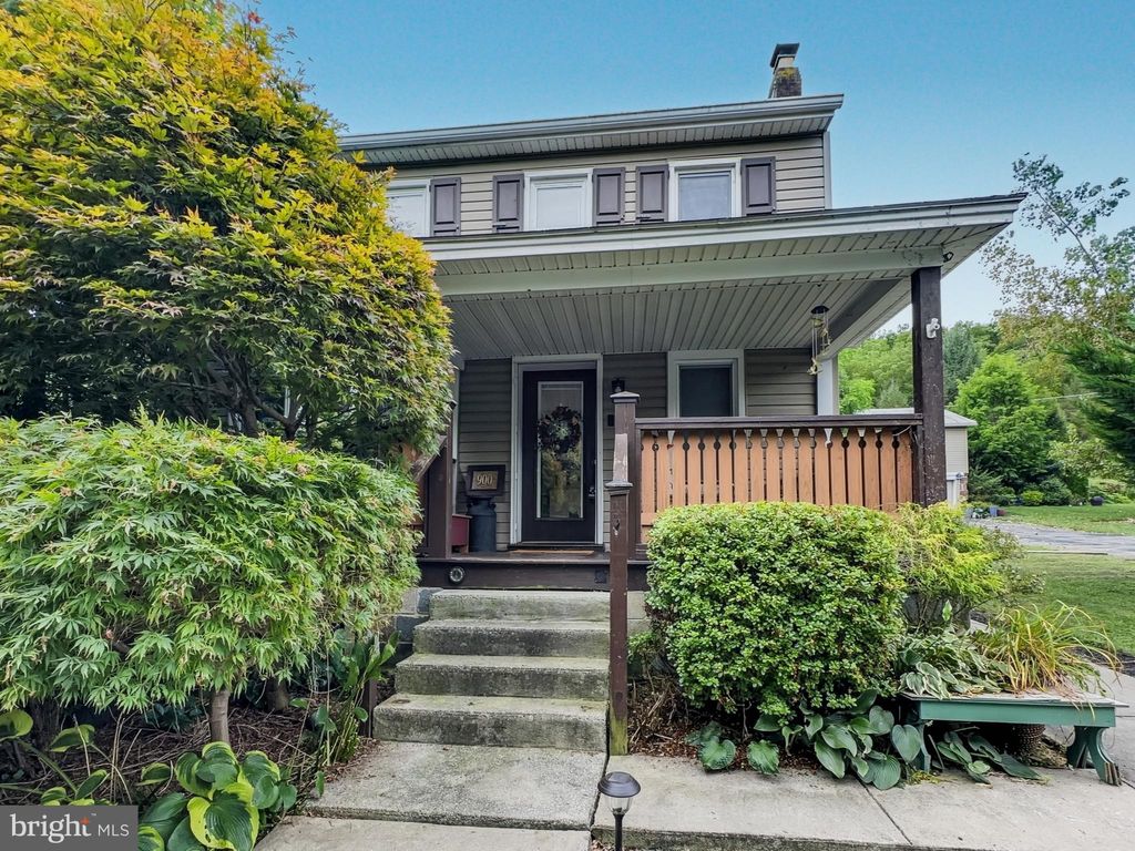 Photo of 900 2nd Street, MOUNT WOLF, PA 17347 (MLS # PAYK2087800)