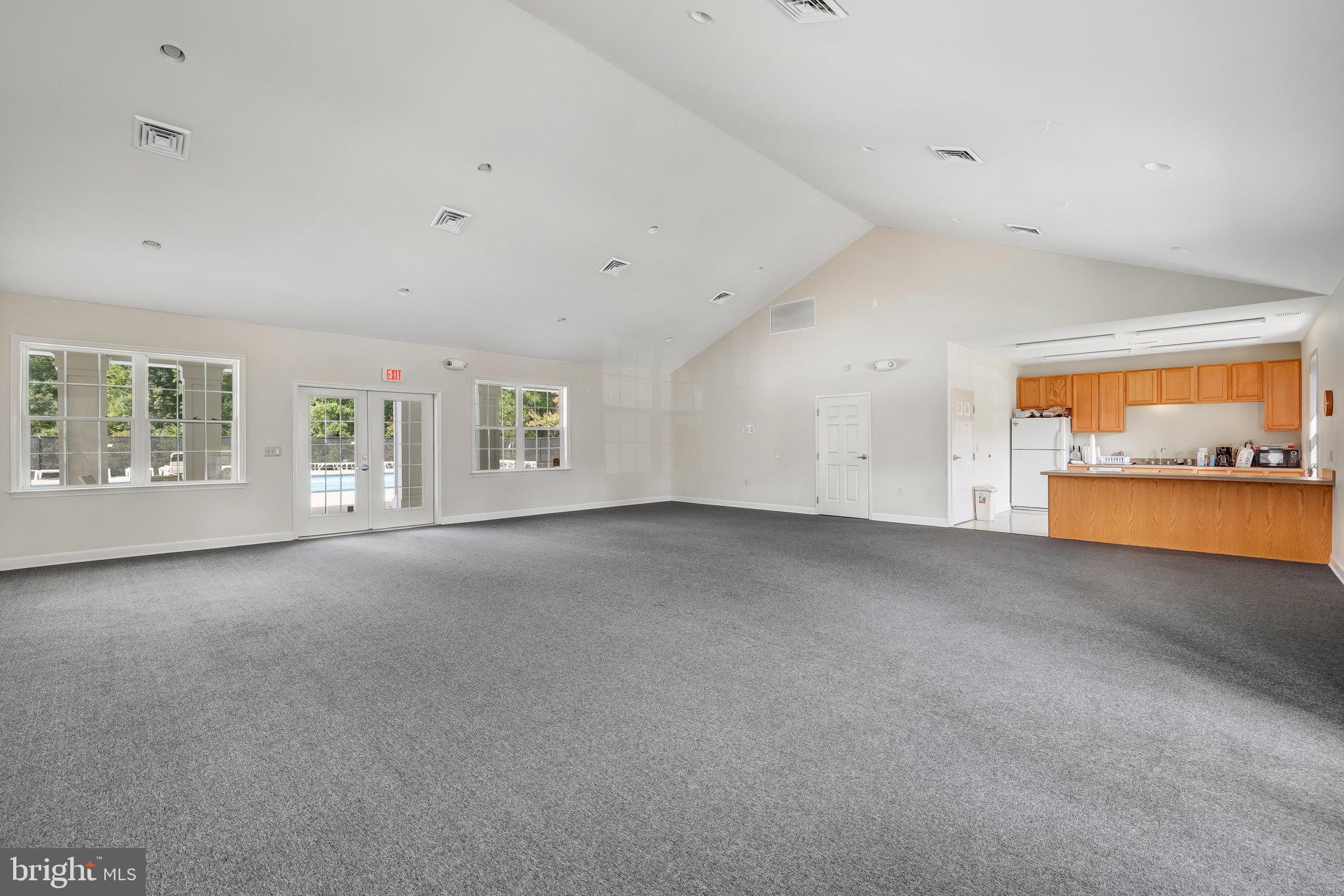 WILDERNESS SHORES - Residential